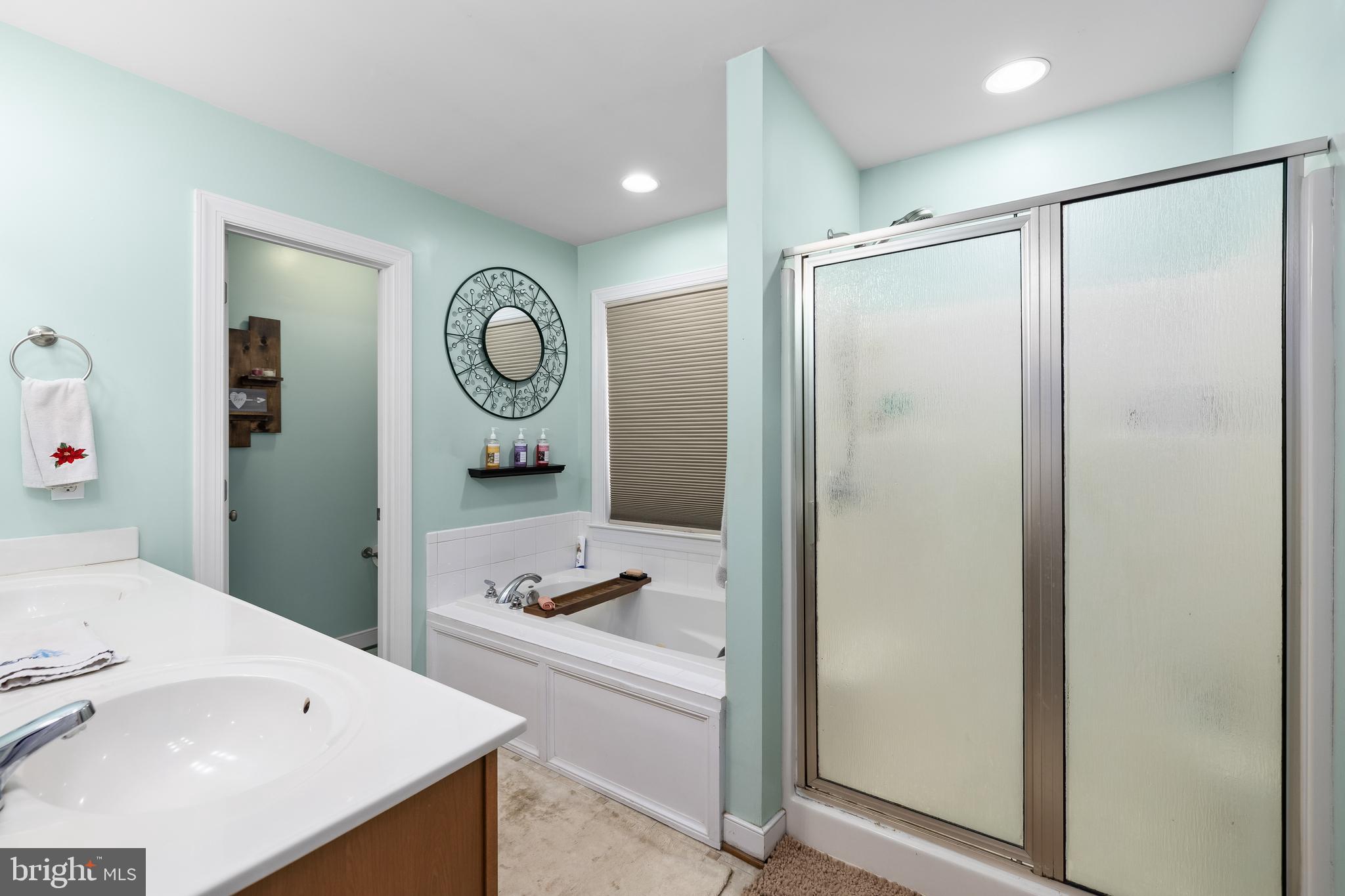 PINE HARBOUR - Residential