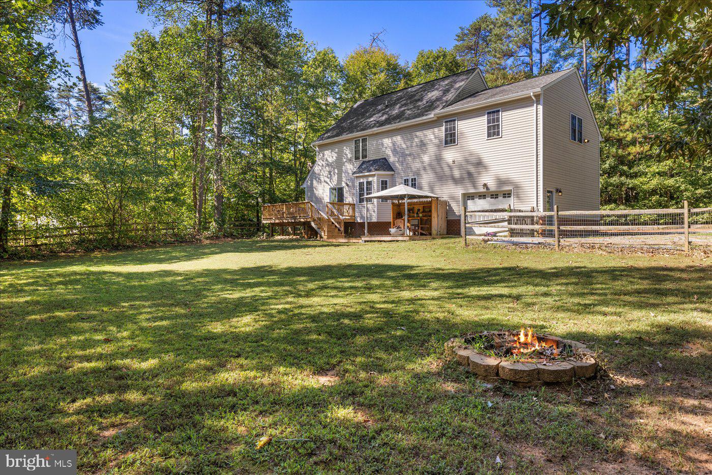 PINE HARBOUR - Residential