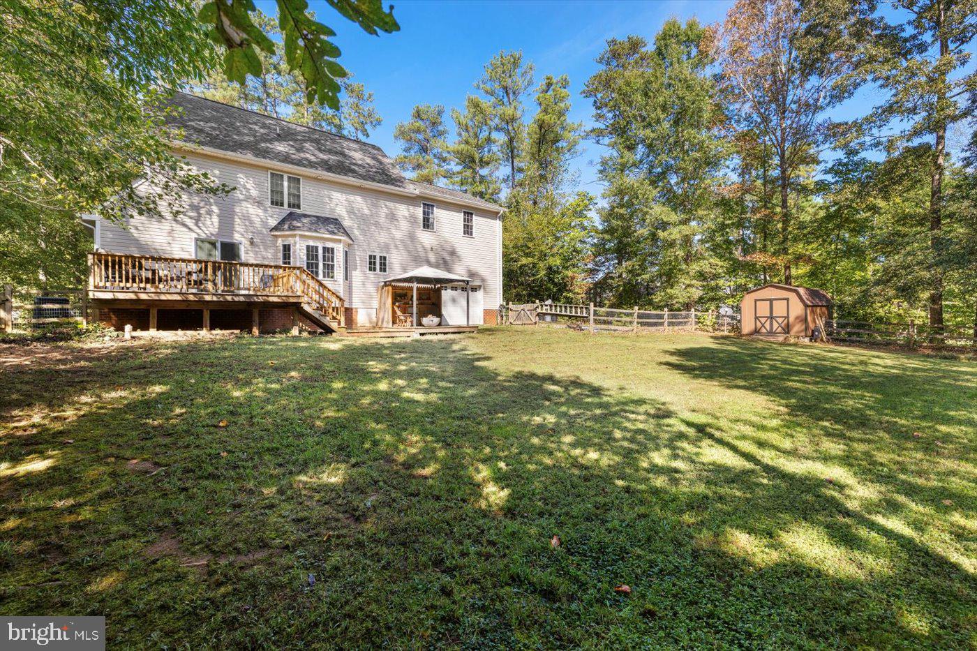 PINE HARBOUR - Residential