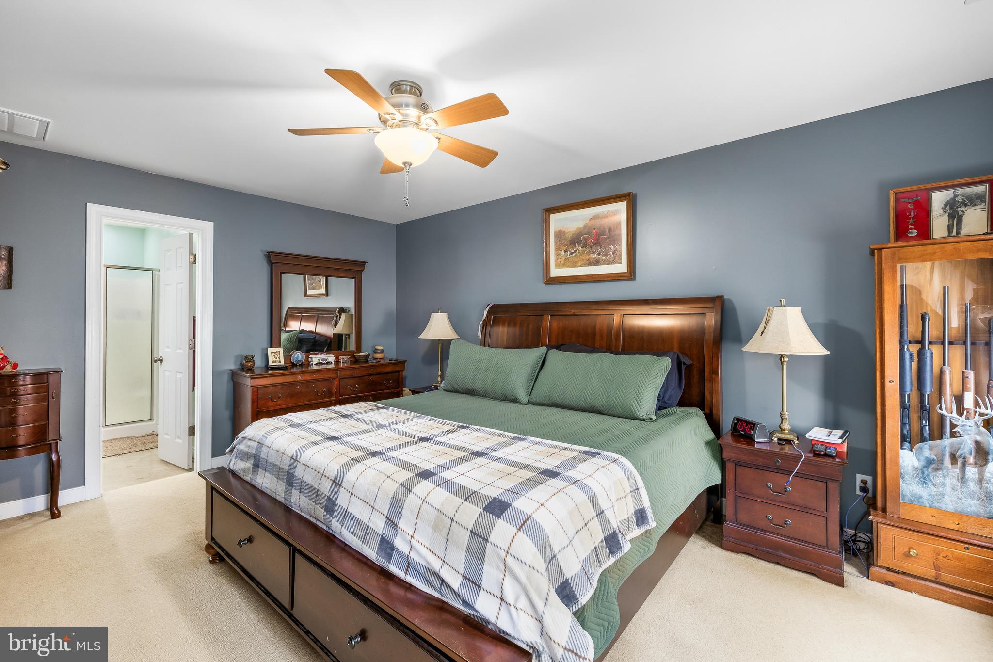 PINE HARBOUR - Residential