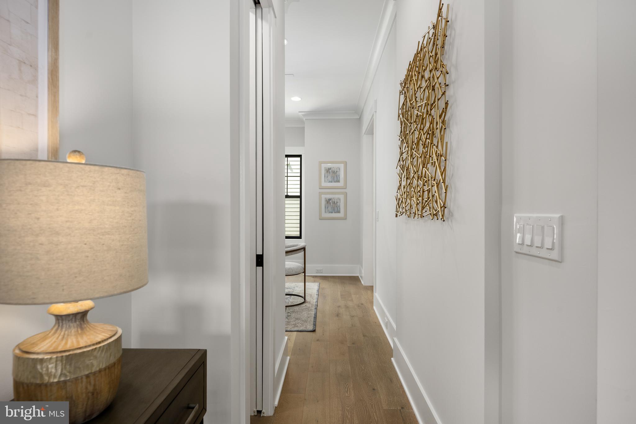 VIENNA WOODS - Residential