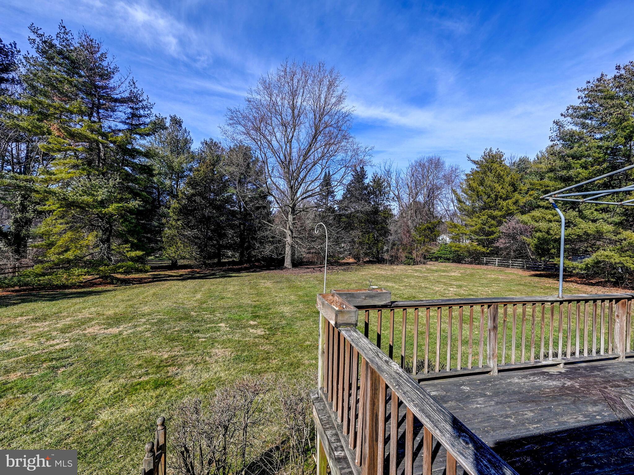 FALLS ESTATES - Residential