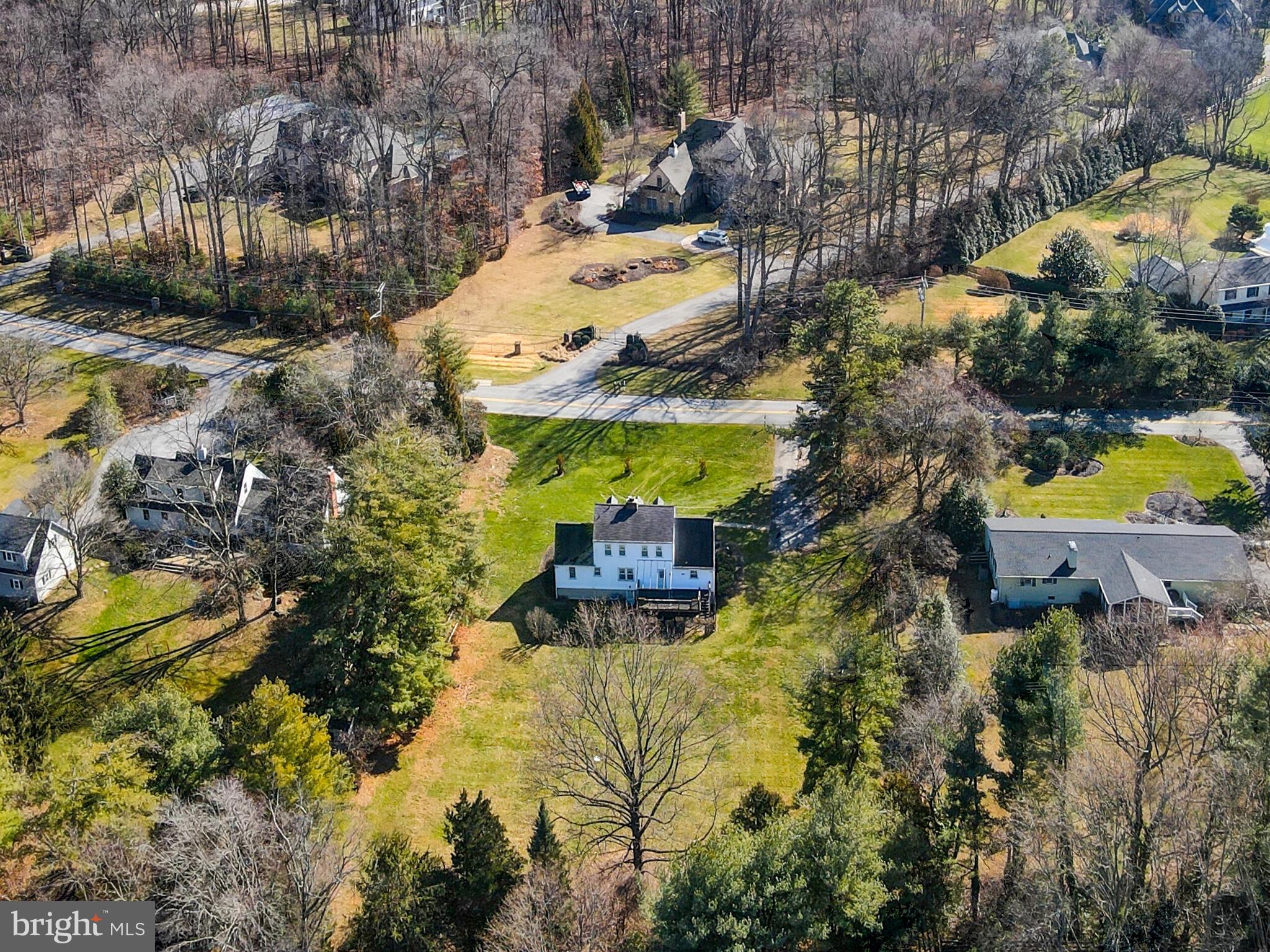 FALLS ESTATES - Residential