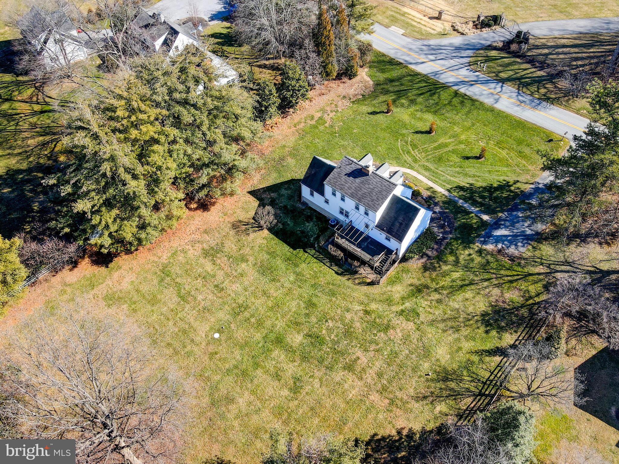 FALLS ESTATES - Residential