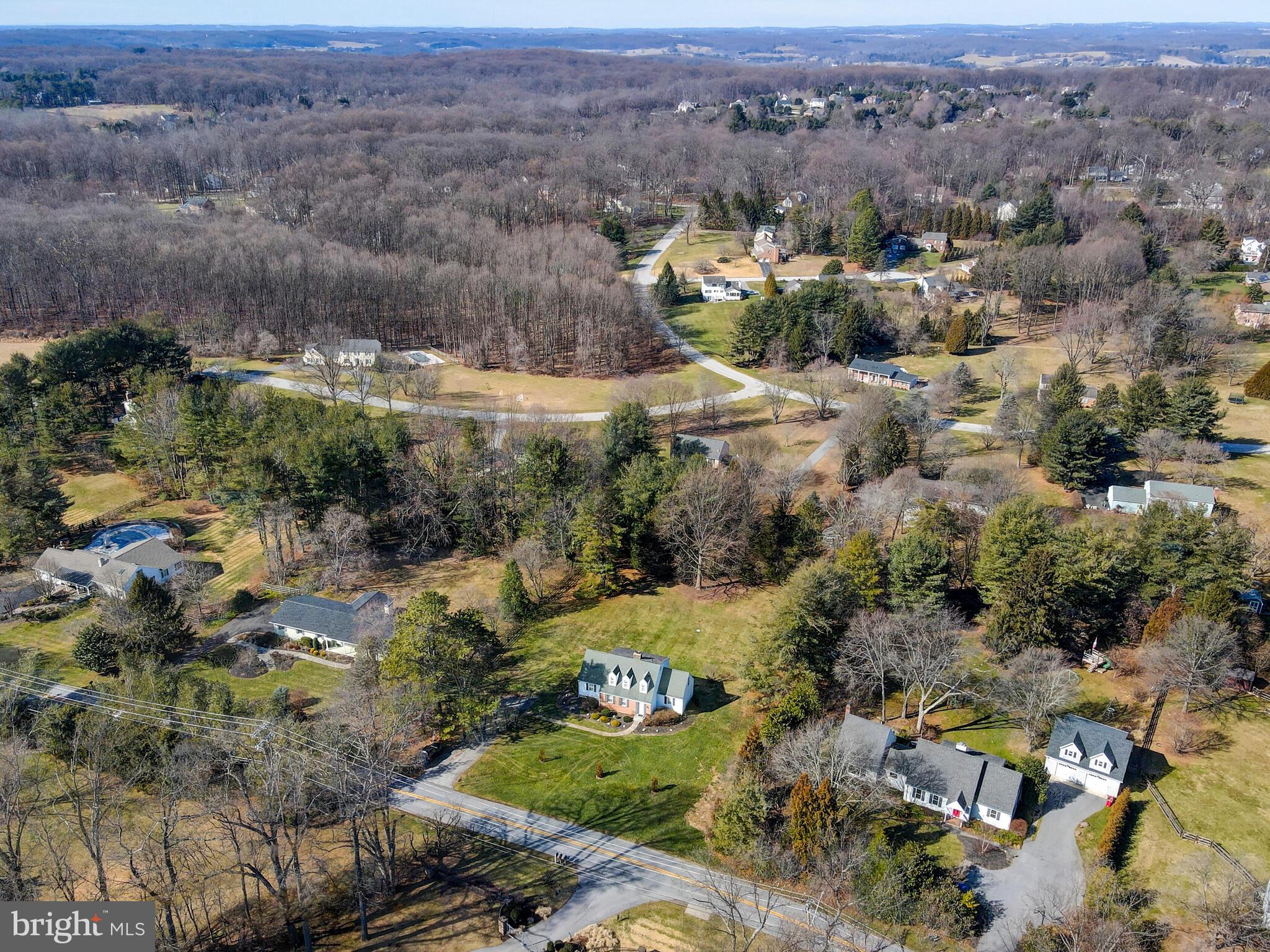 FALLS ESTATES - Residential