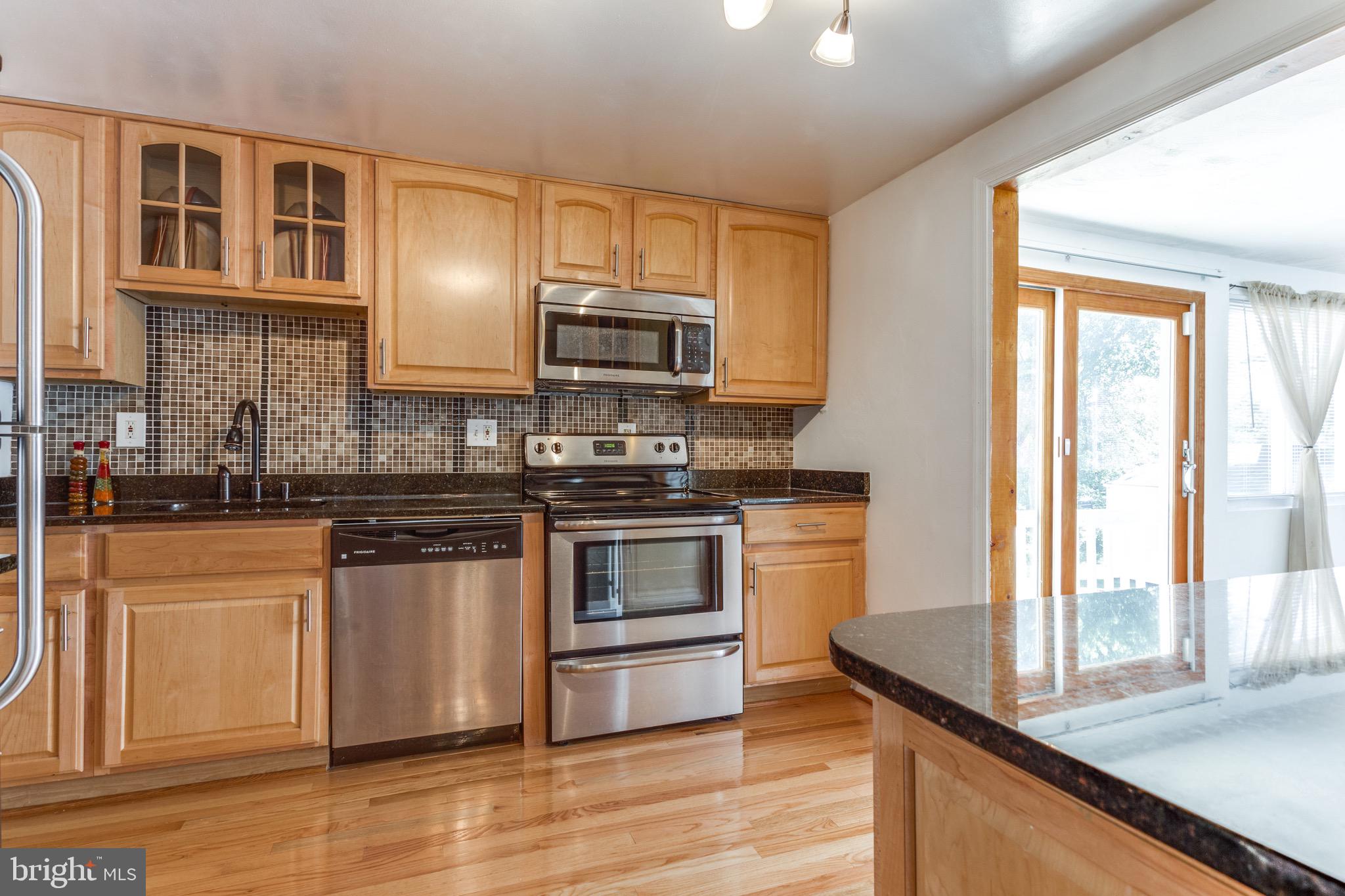 MAPLEWOOD - Residential