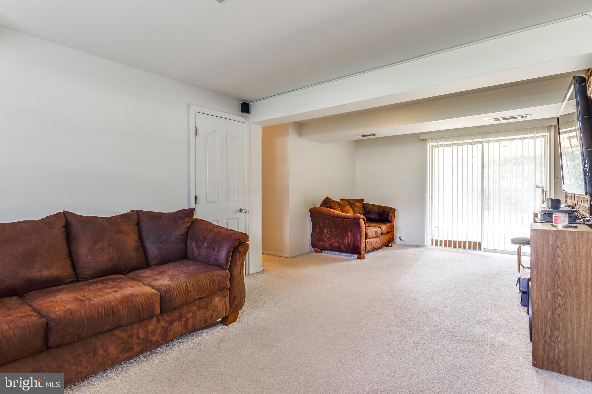 MAPLEWOOD - Residential