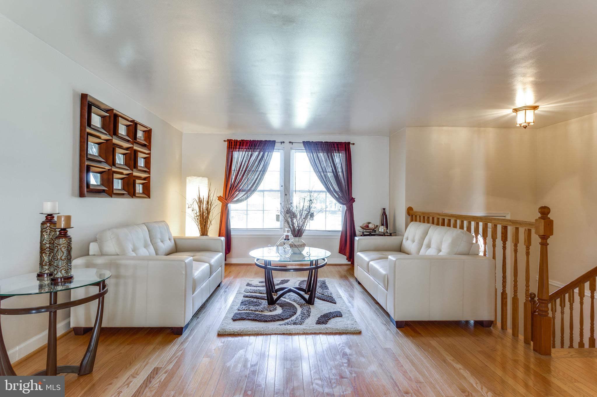 MAPLEWOOD - Residential