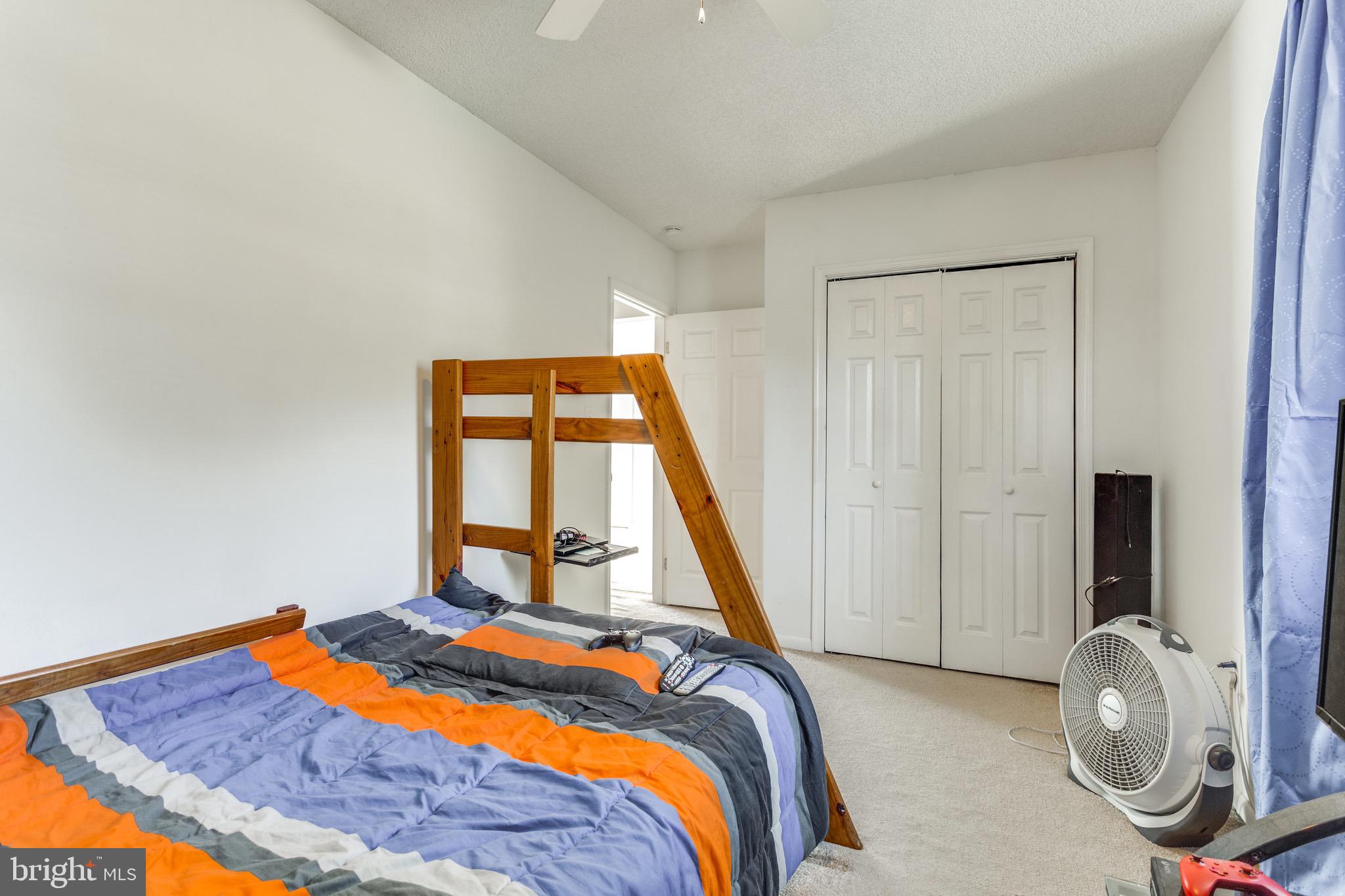 MAPLEWOOD - Residential