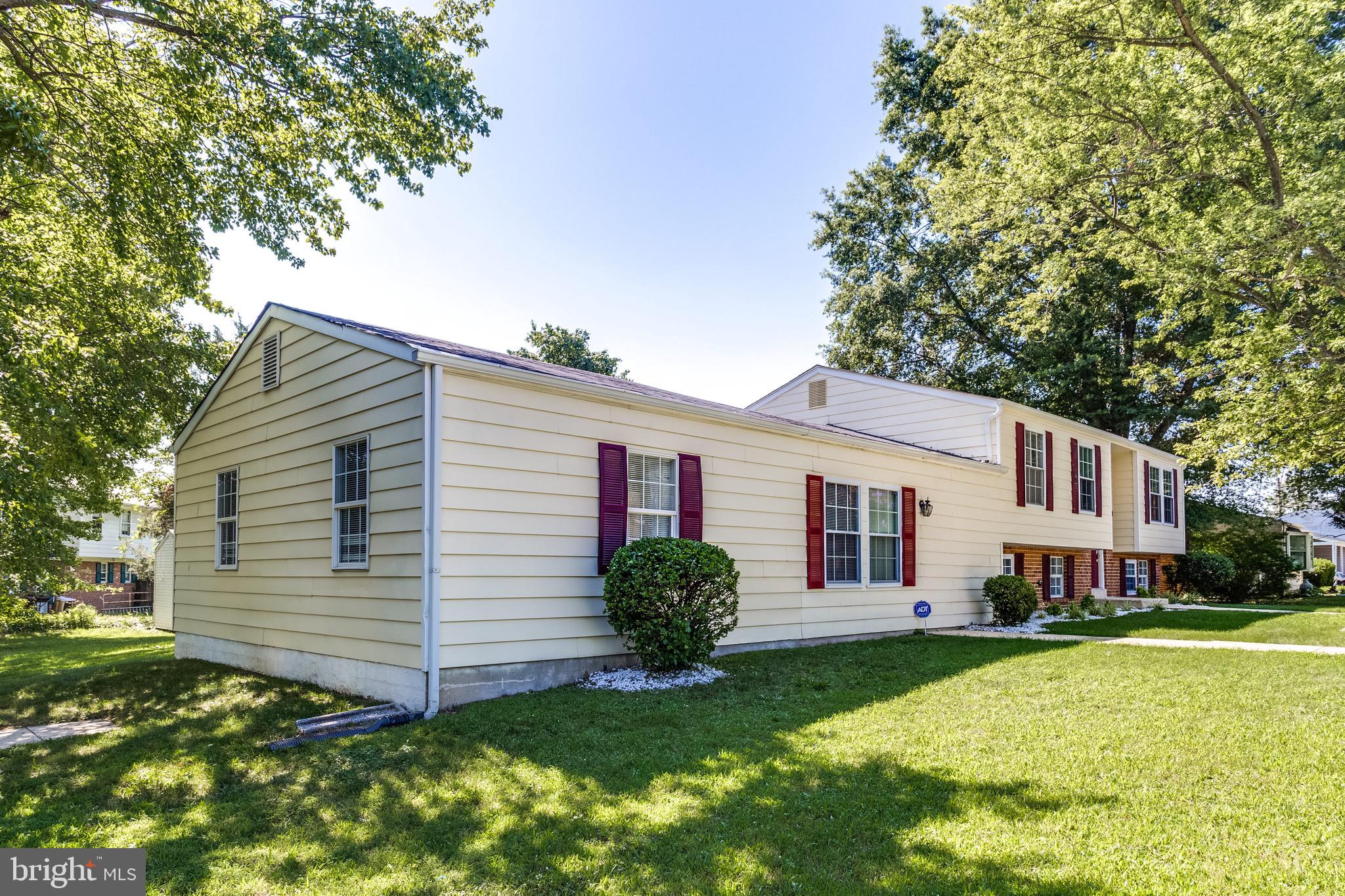 MAPLEWOOD - Residential