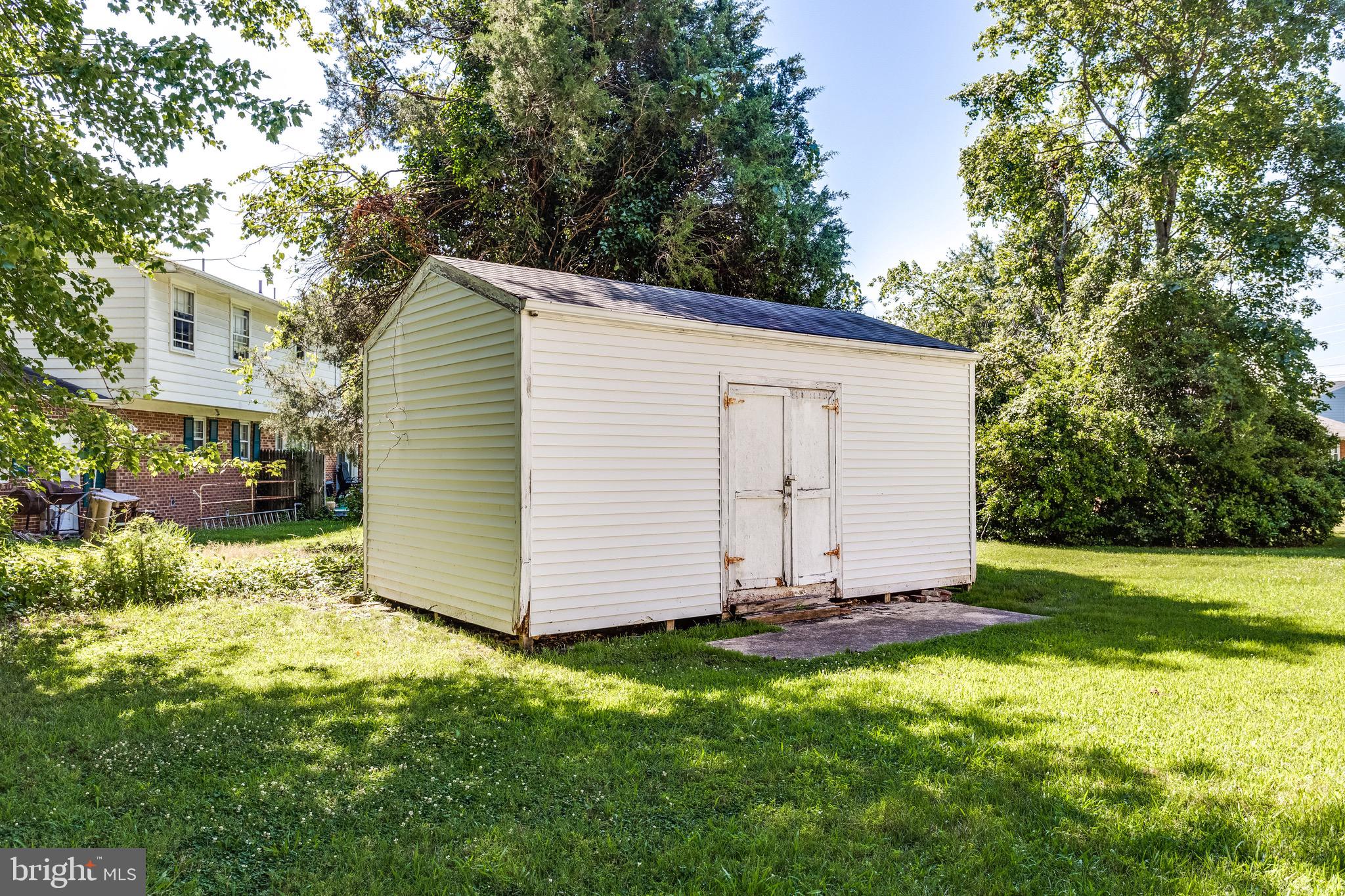 MAPLEWOOD - Residential