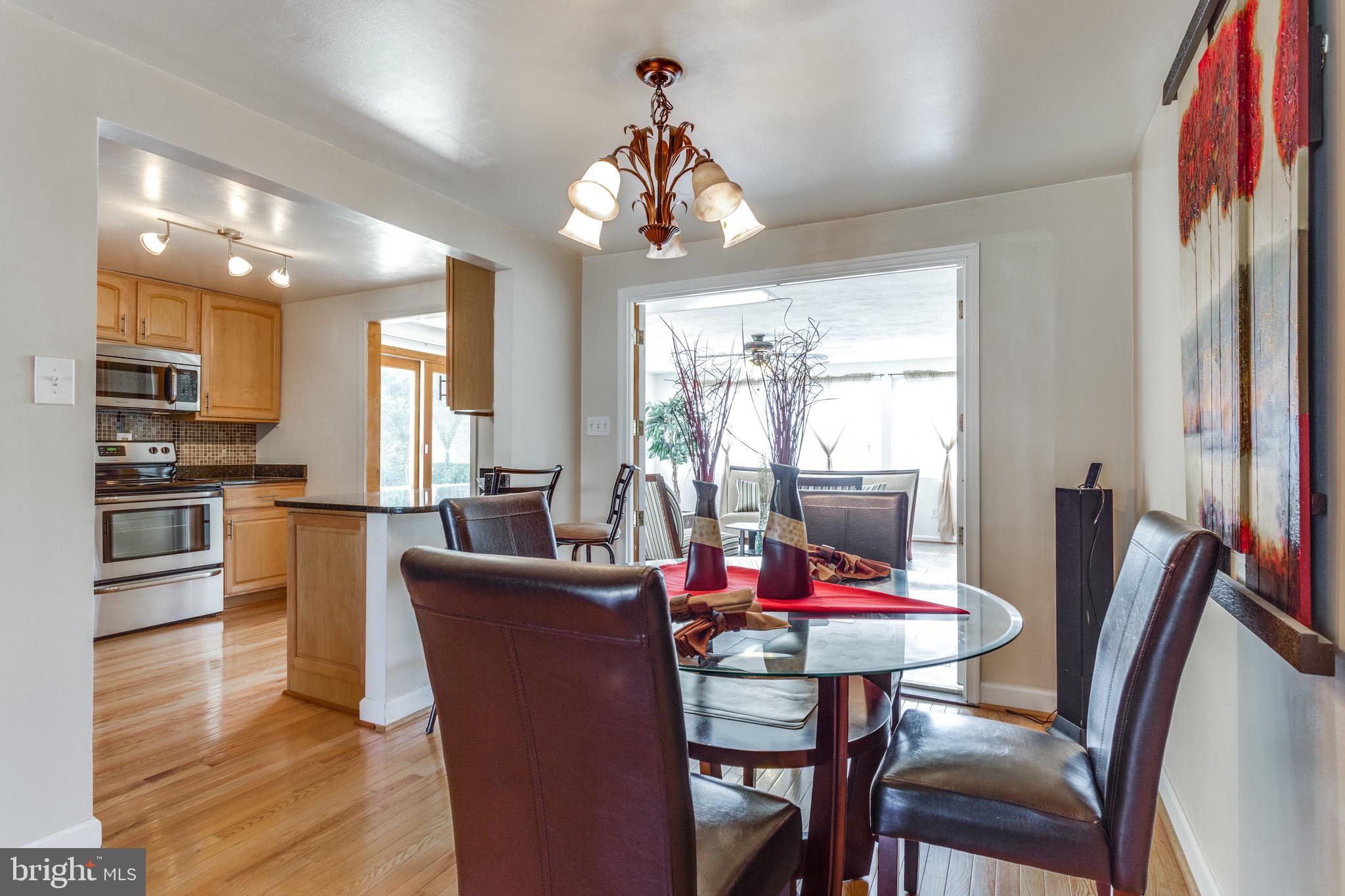 MAPLEWOOD - Residential