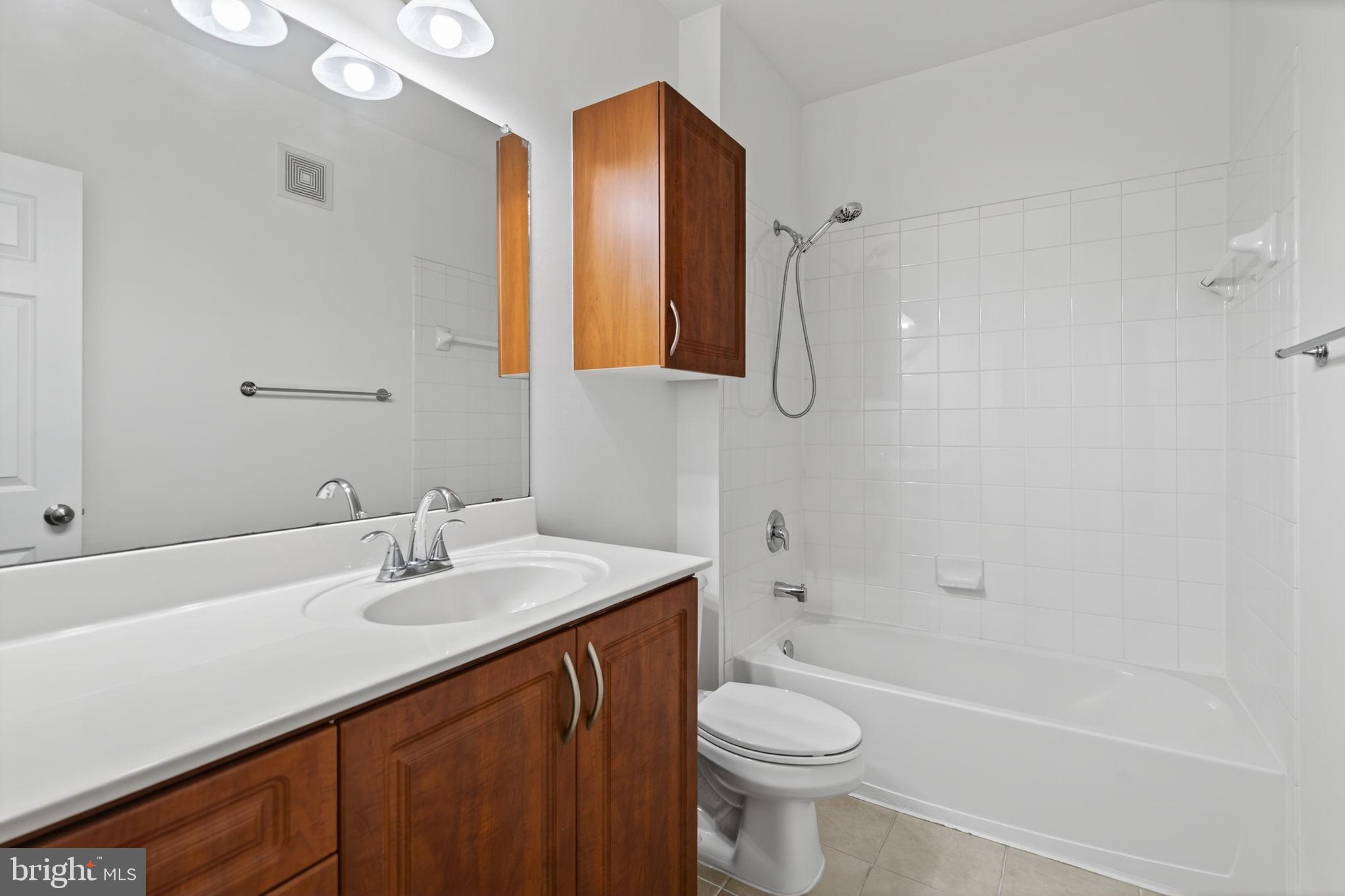 LEGATO CORNER - Residential