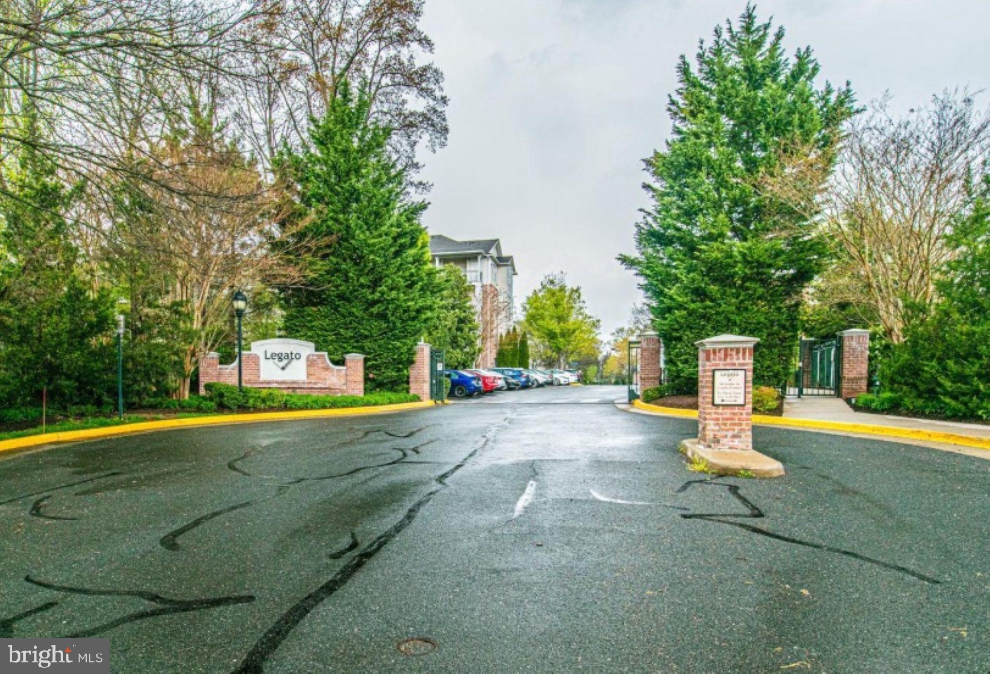 LEGATO CORNER - Residential