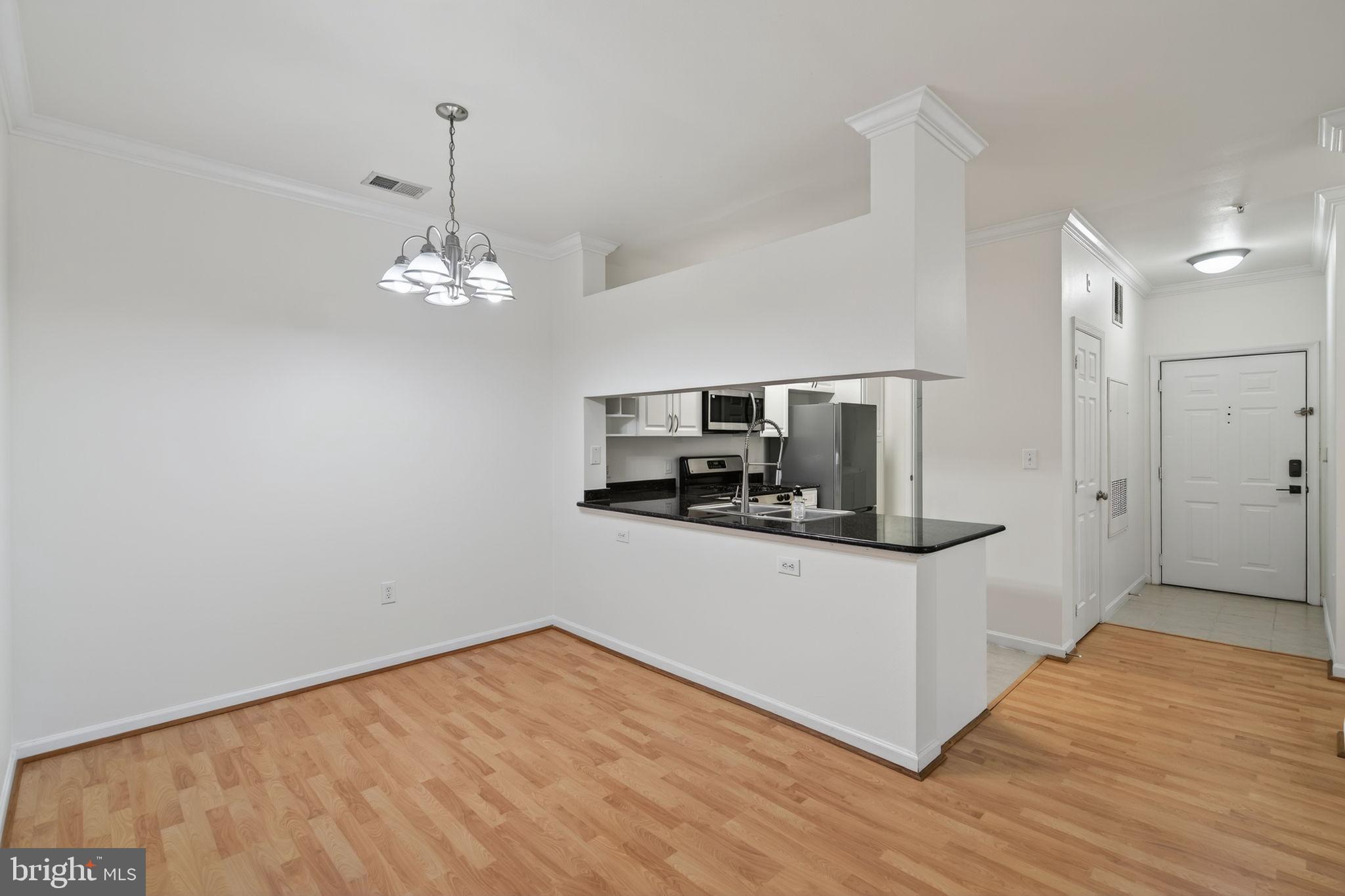 LEGATO CORNER - Residential