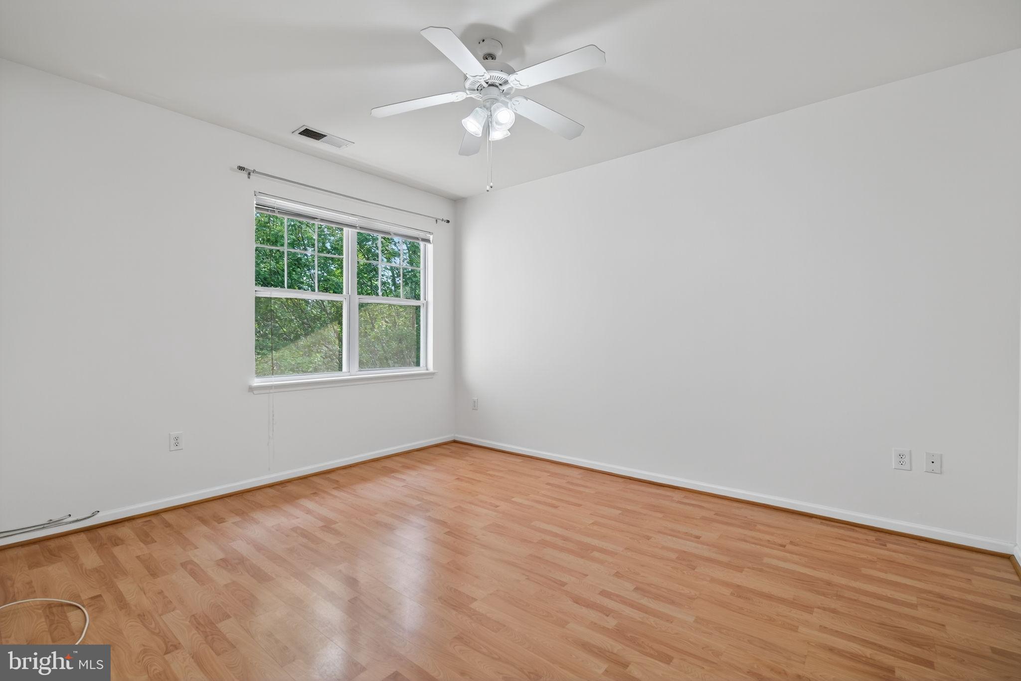 LEGATO CORNER - Residential