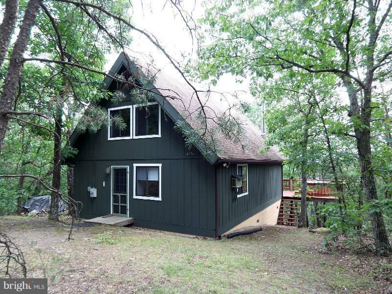 LAKE FERNDALE - Residential