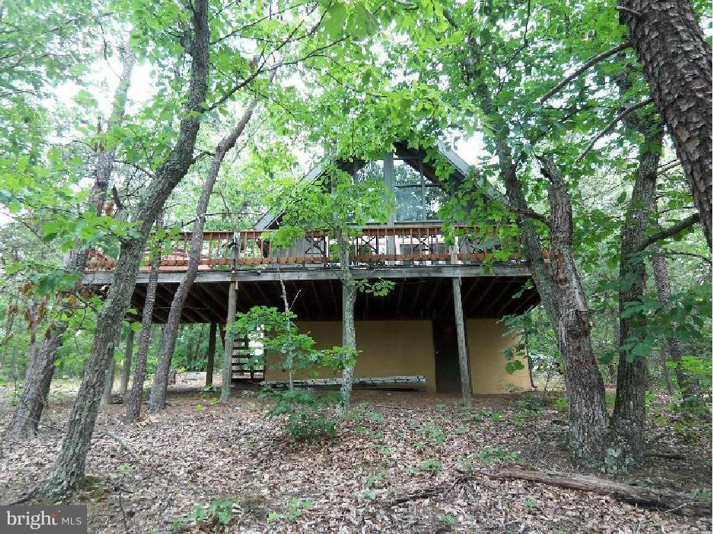 LAKE FERNDALE - Residential