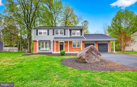 2518 DARTMOUTH WOODS ROAD WILMINGTON DE 19810