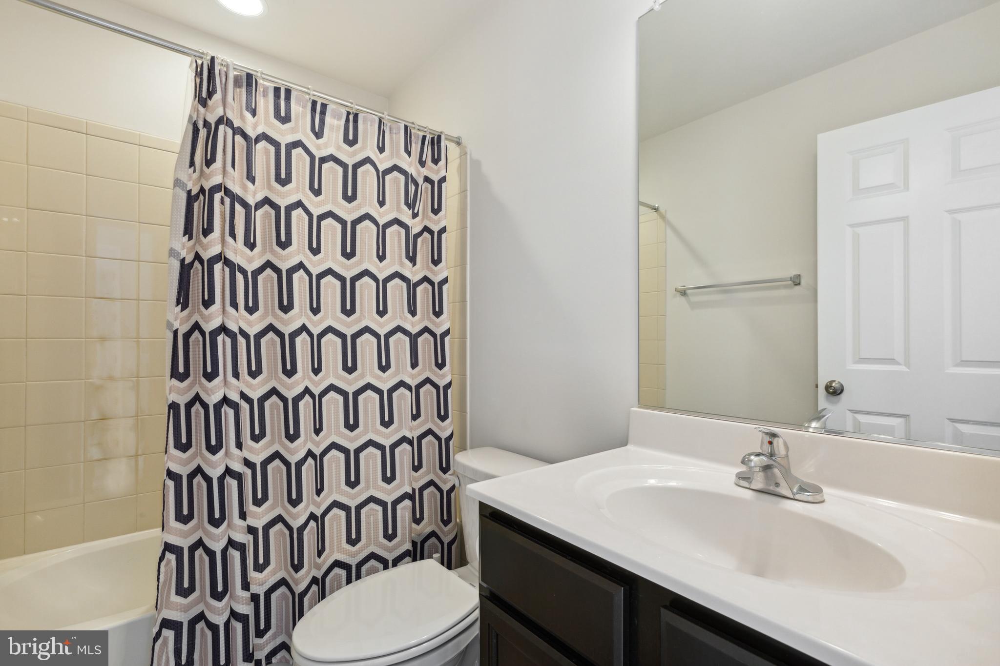 BRADFORD'S LANDING - Residential