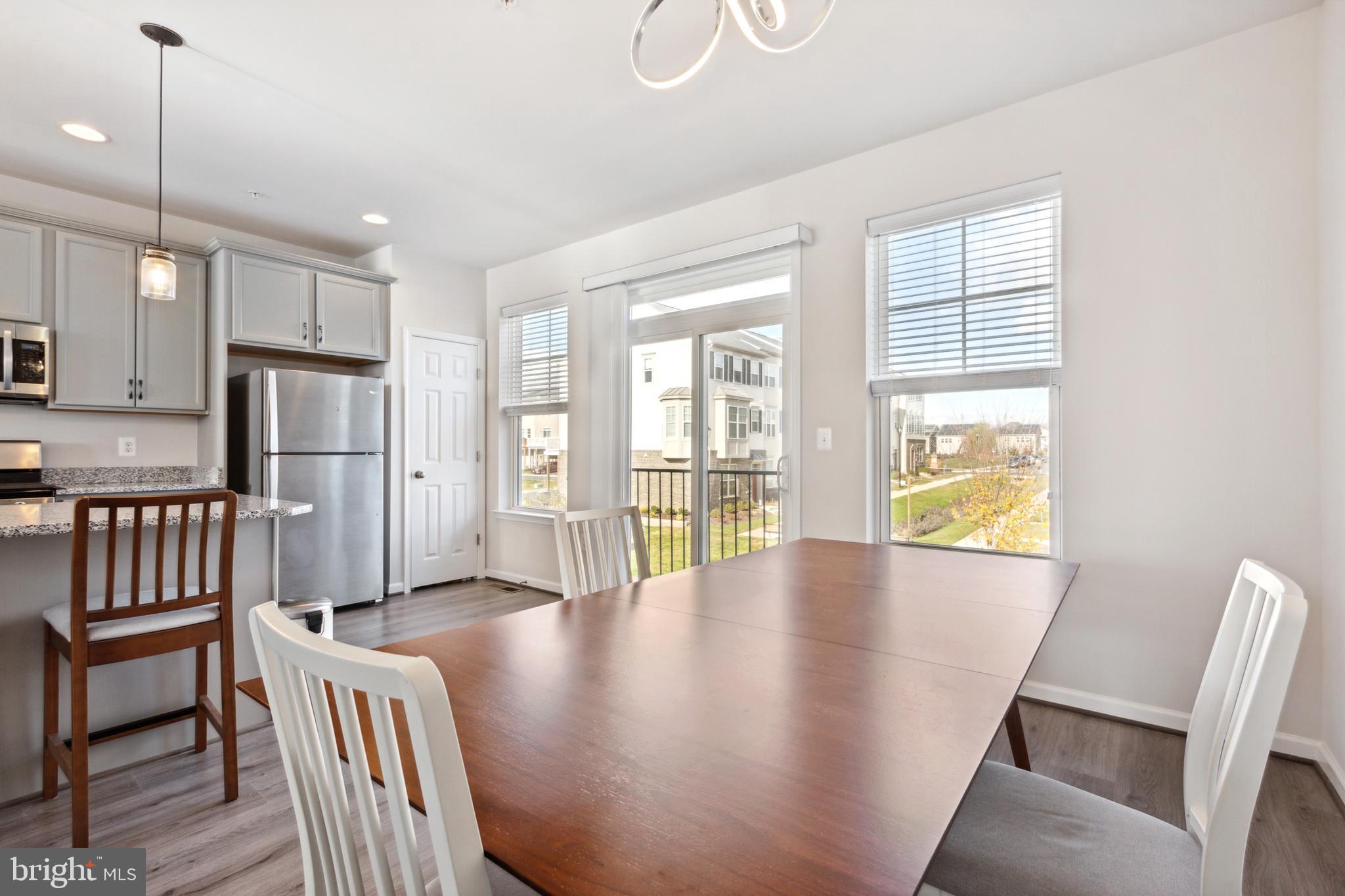 BRADFORD'S LANDING - Residential