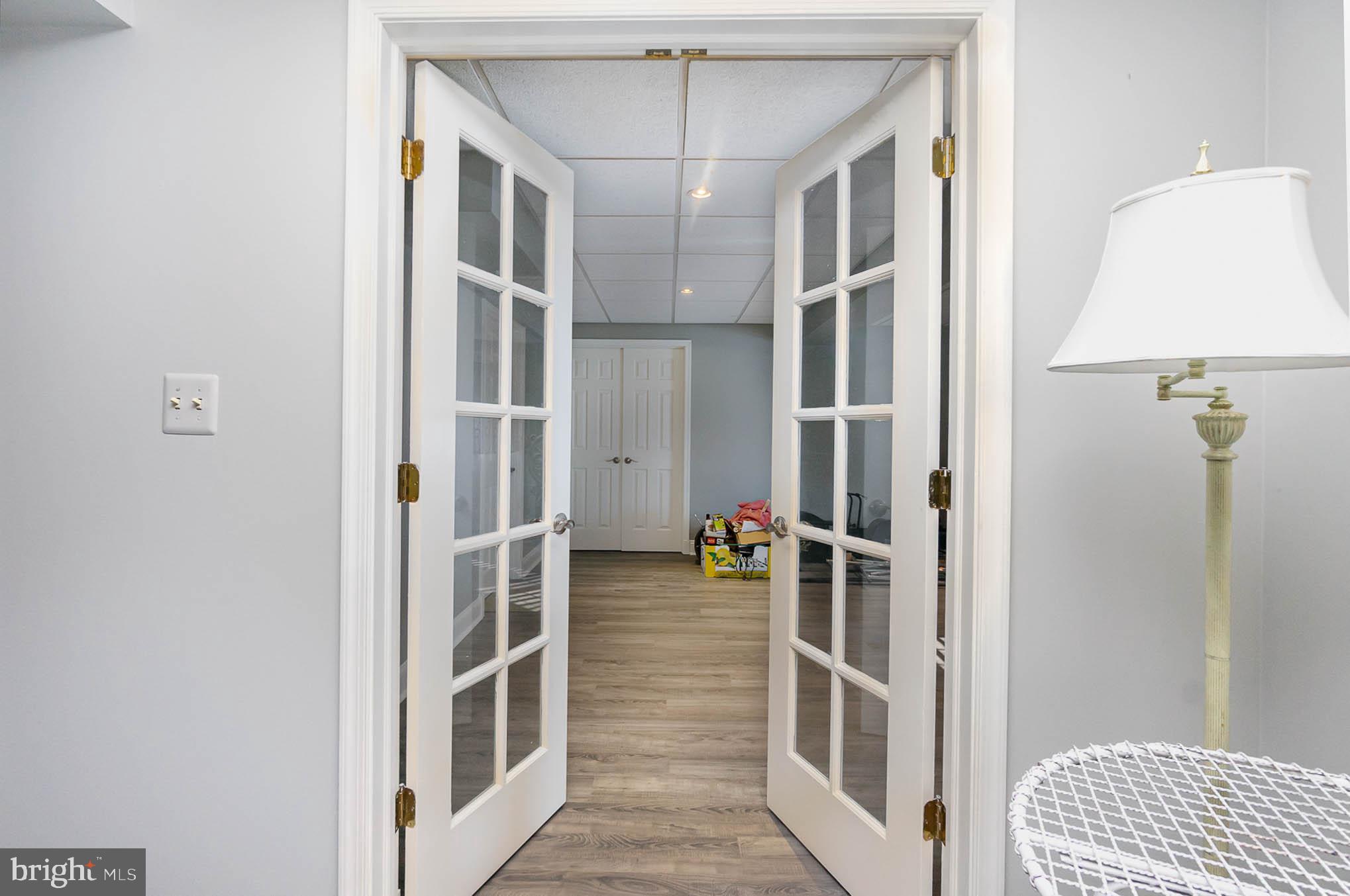 PERRY HALL - Residential