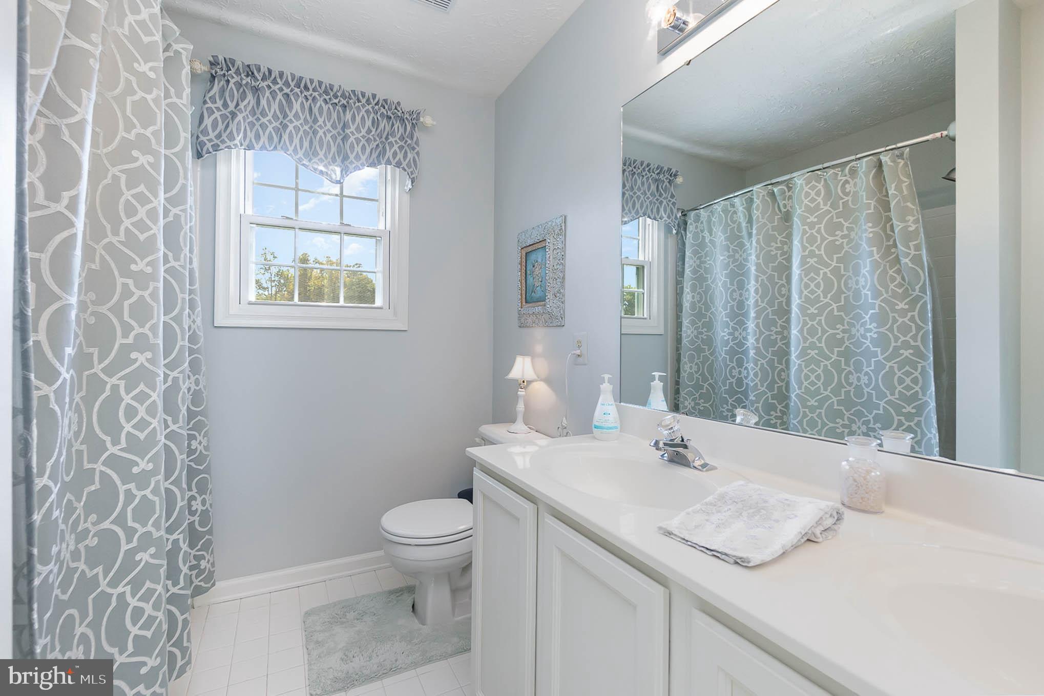 PERRY HALL - Residential