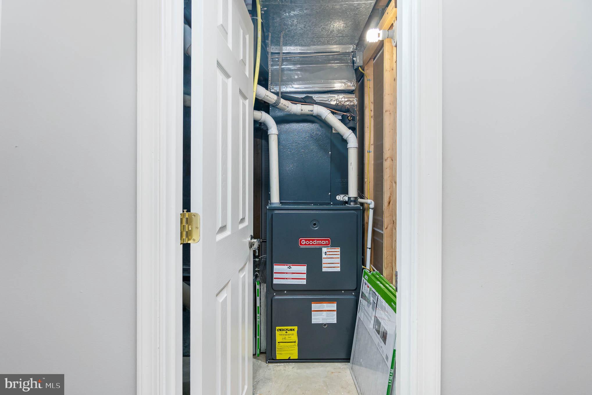 PERRY HALL - Residential