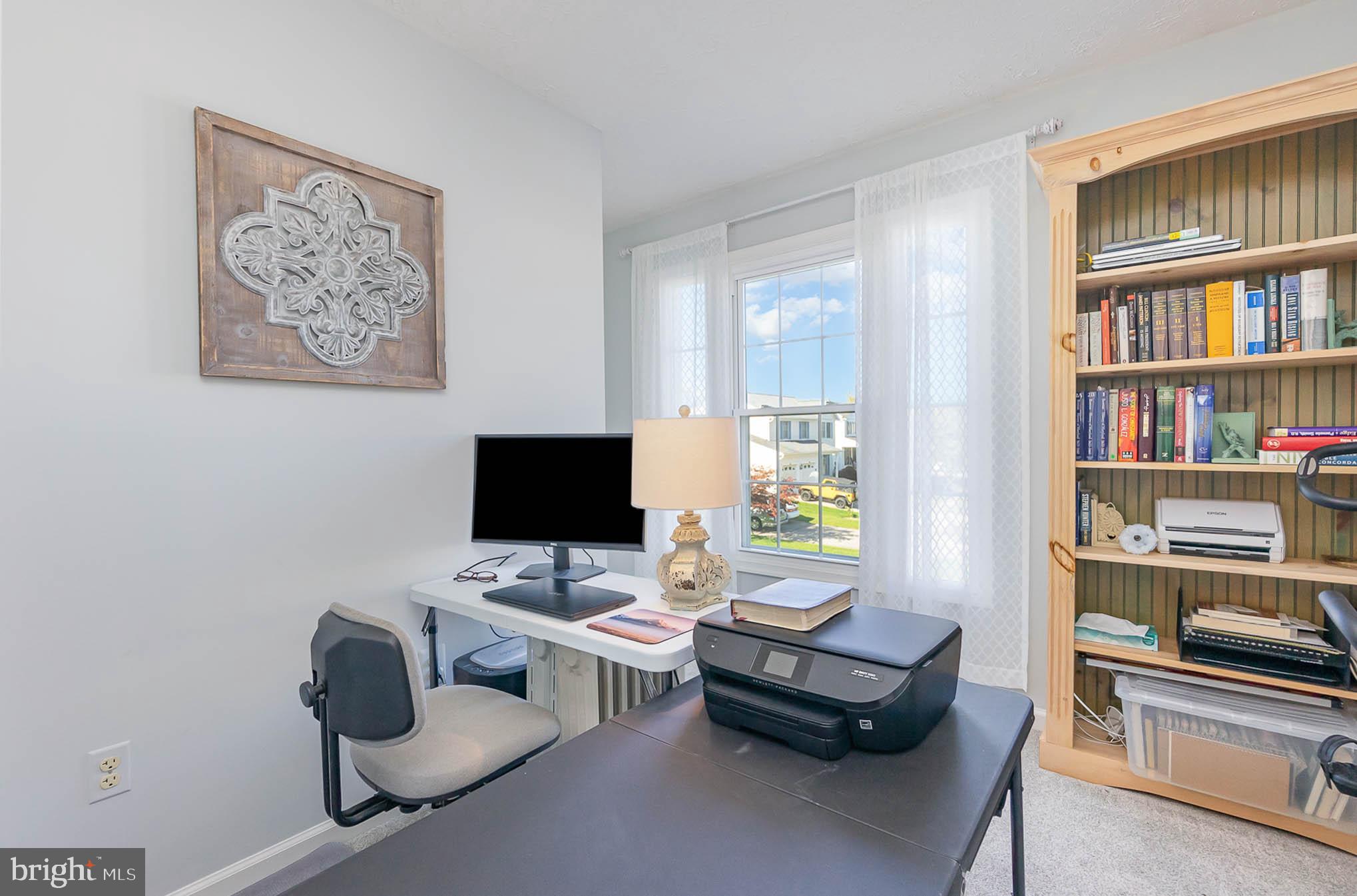 PERRY HALL - Residential