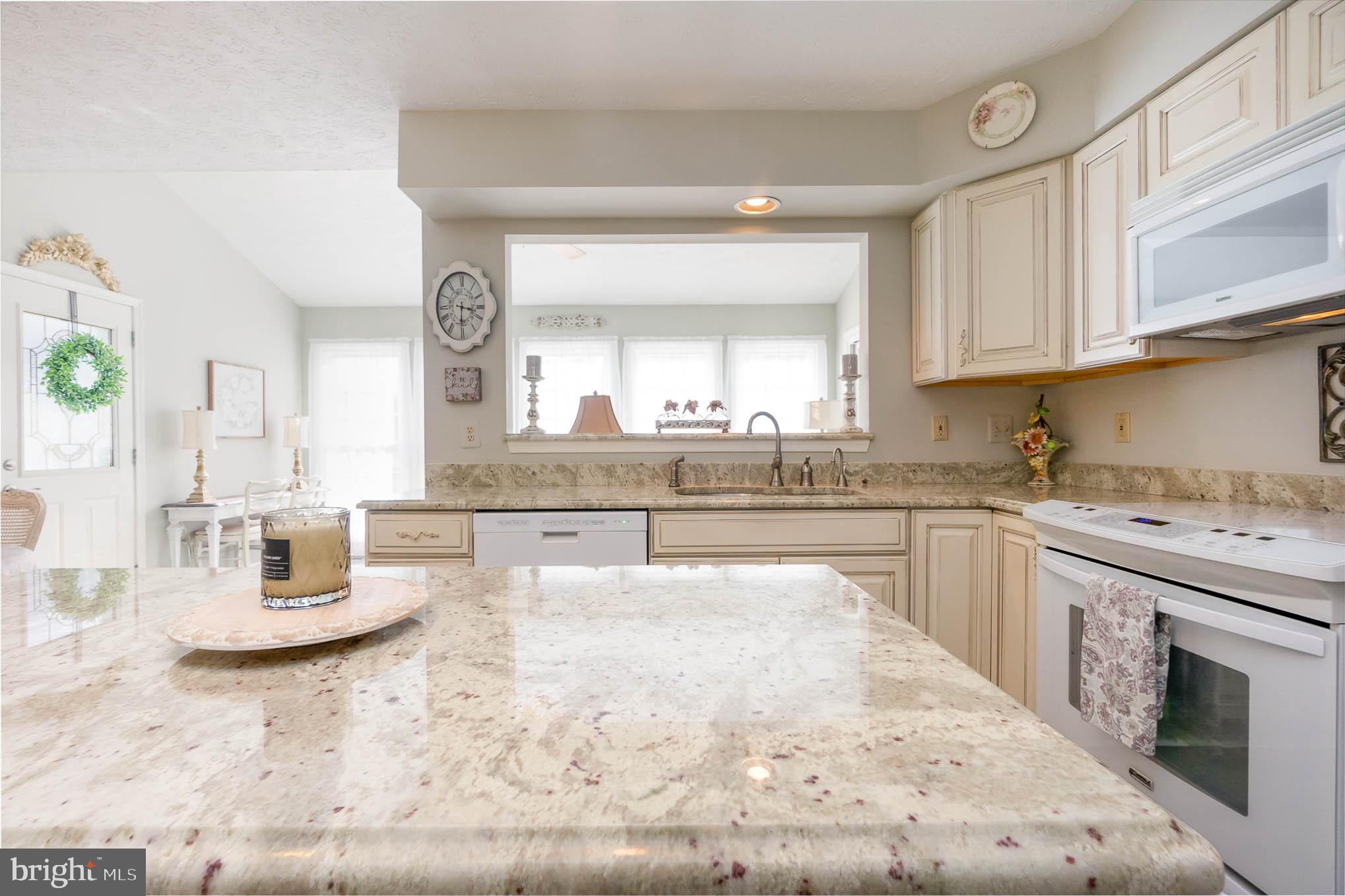 PERRY HALL - Residential