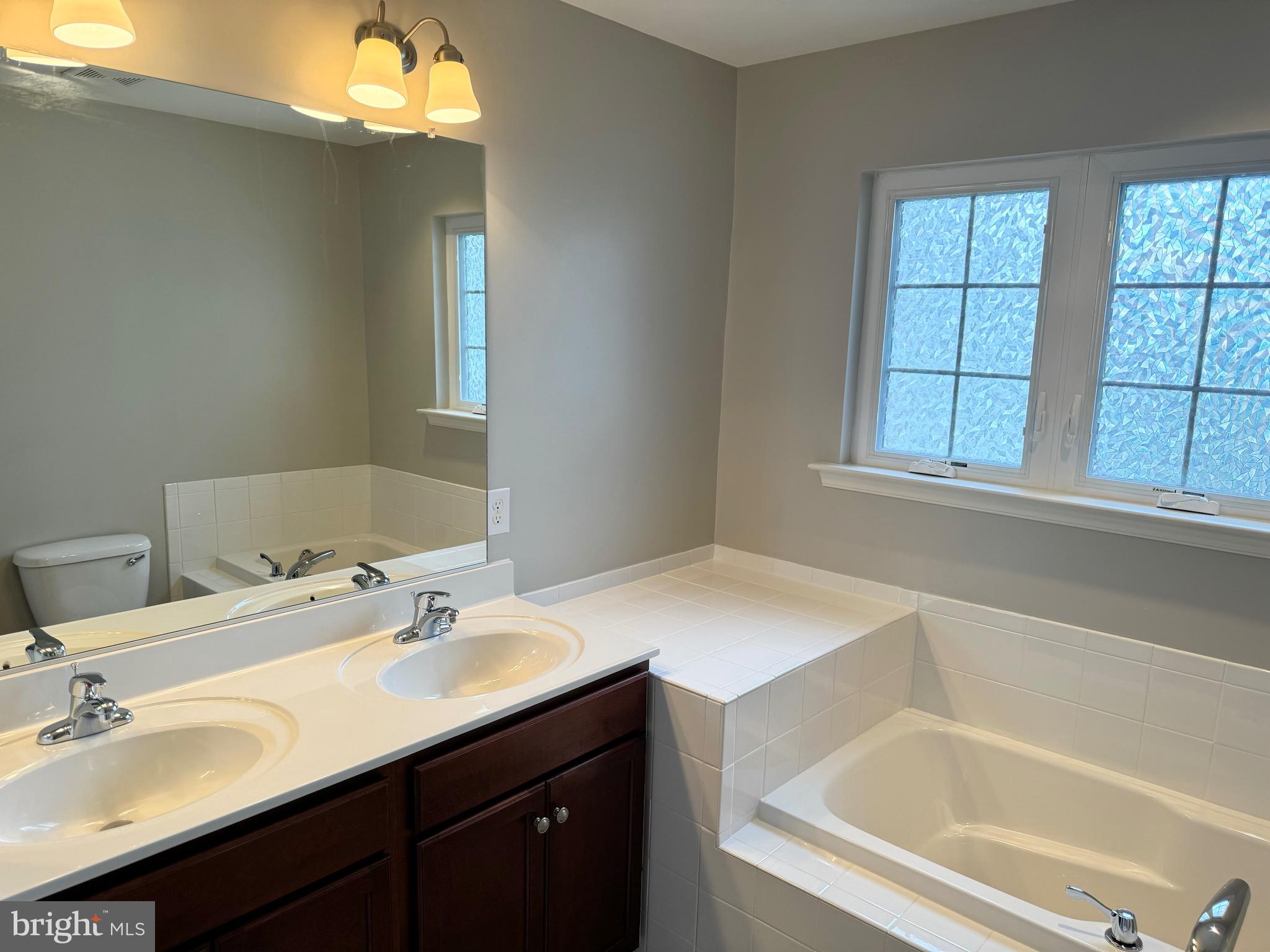 RIVERSIDE VILLAGES - Residential Lease