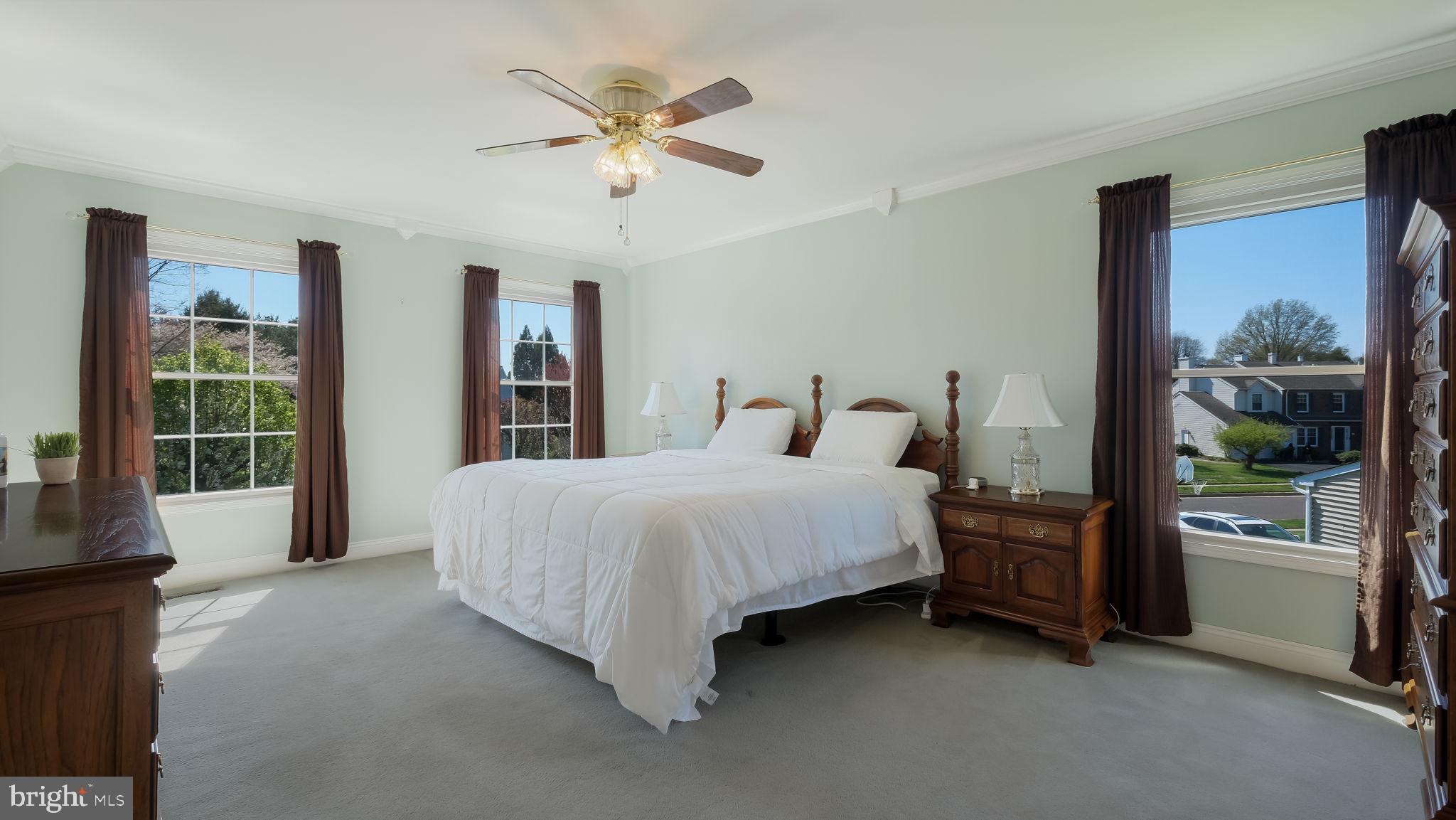 NEWTOWN GATE - Residential