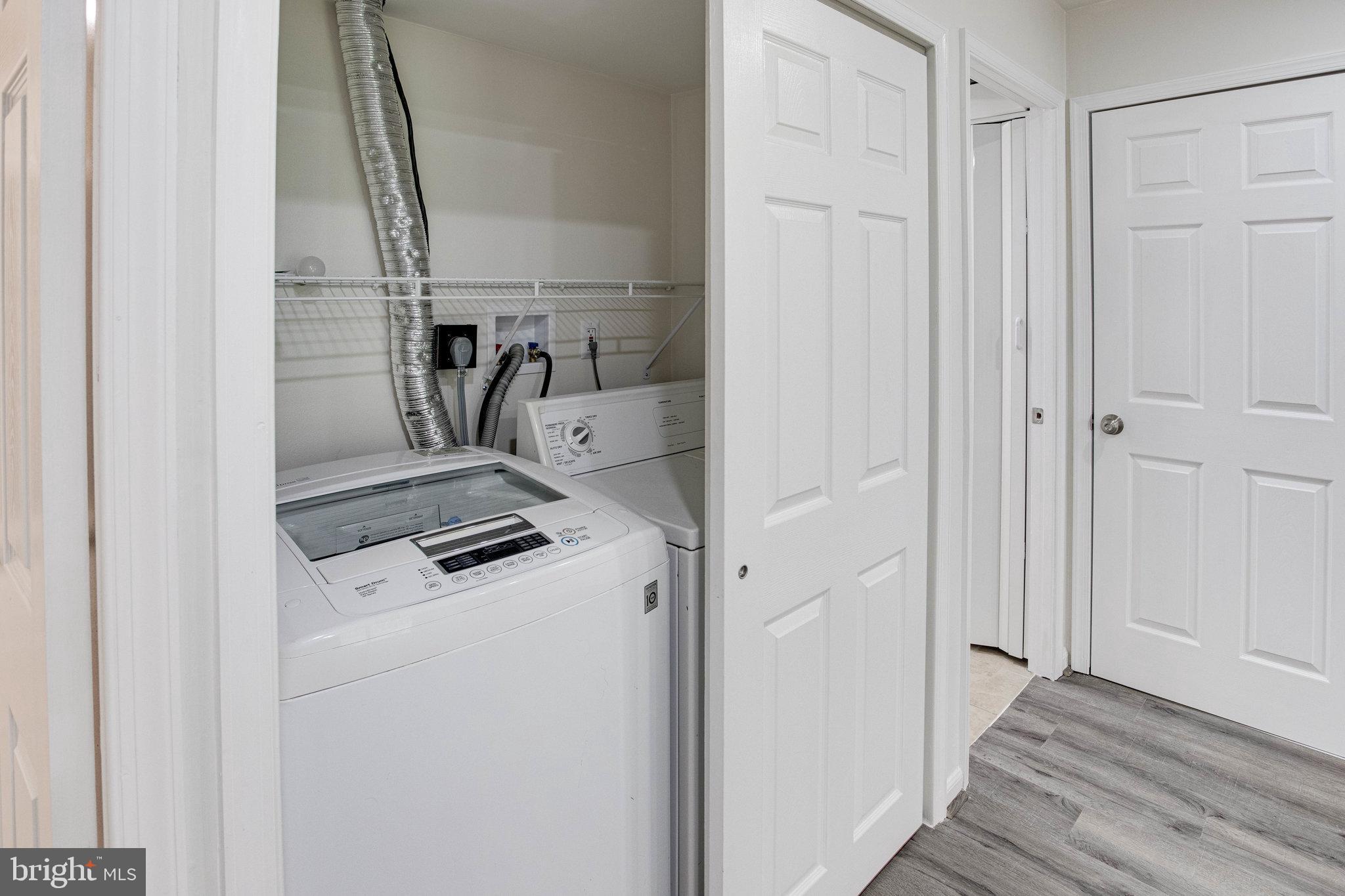 RIPPON LANDING - Residential