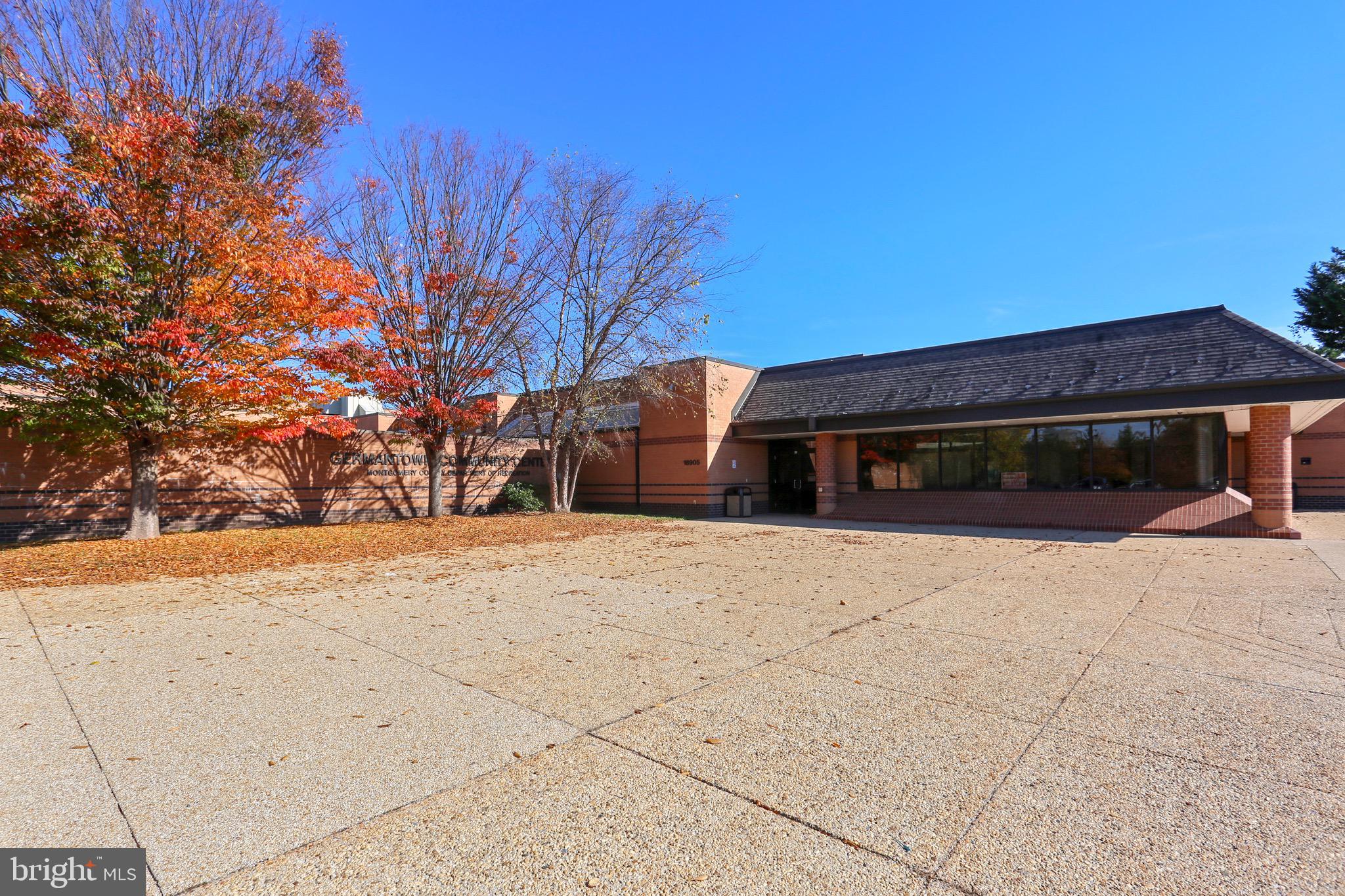 LAKEVIEW - Residential