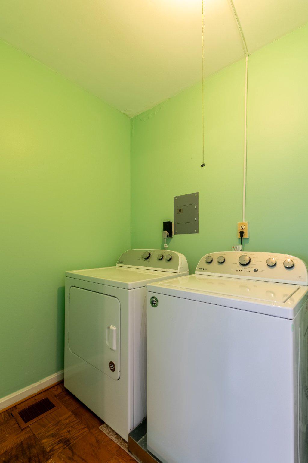 CHARLESTOWNE VILLAGE - Residential