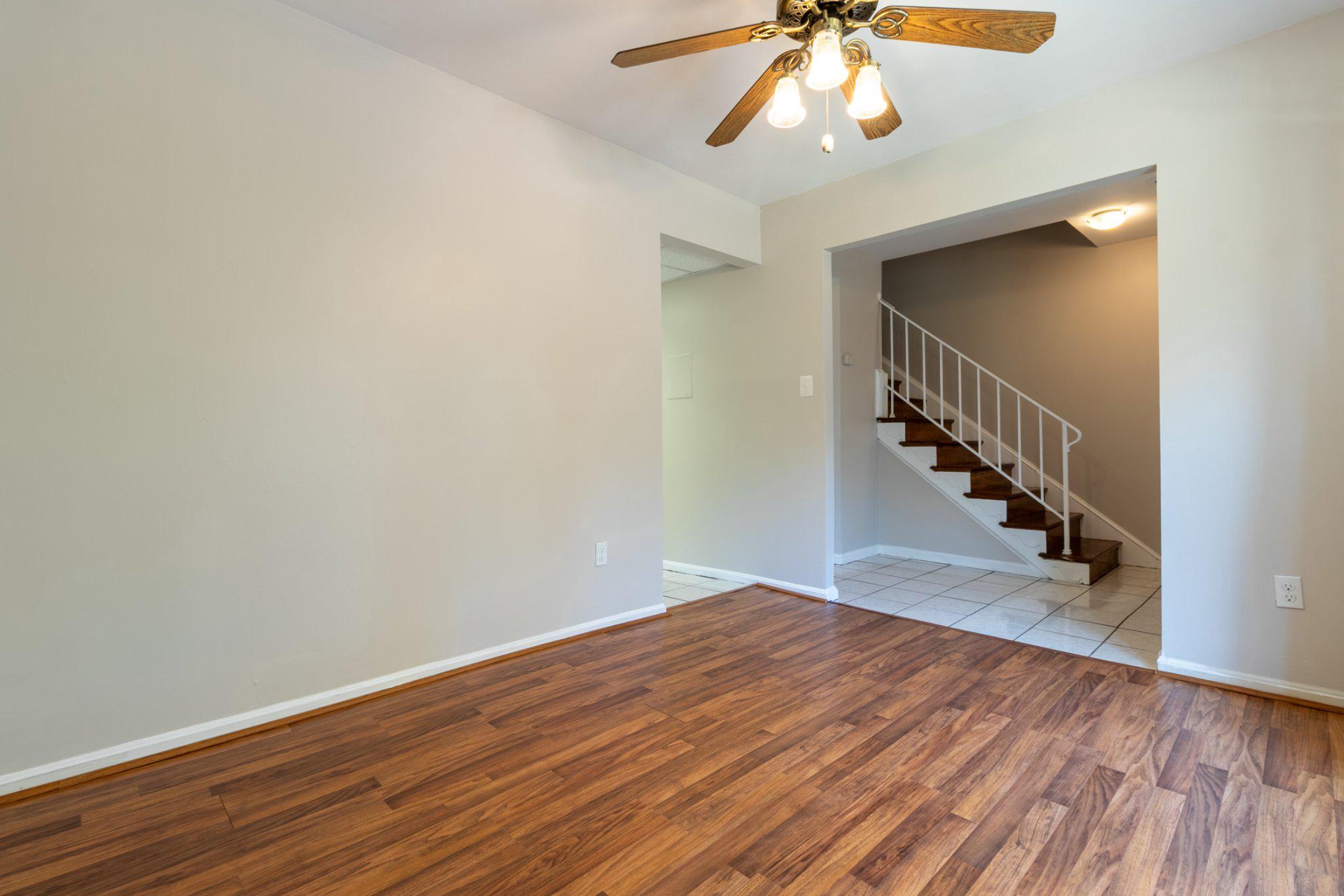 CHARLESTOWNE VILLAGE - Residential