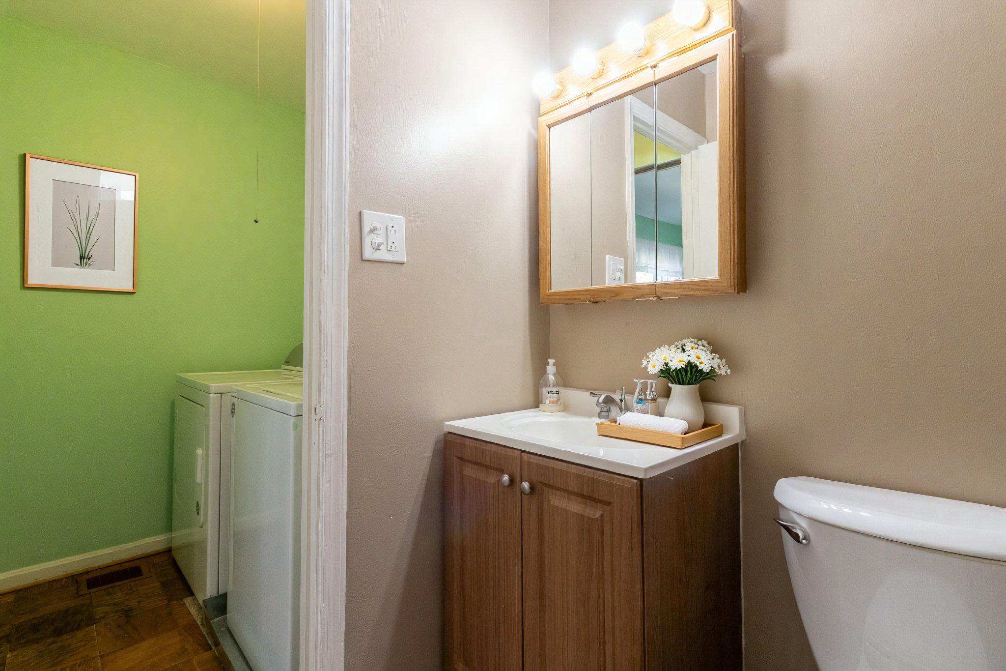 CHARLESTOWNE VILLAGE - Residential