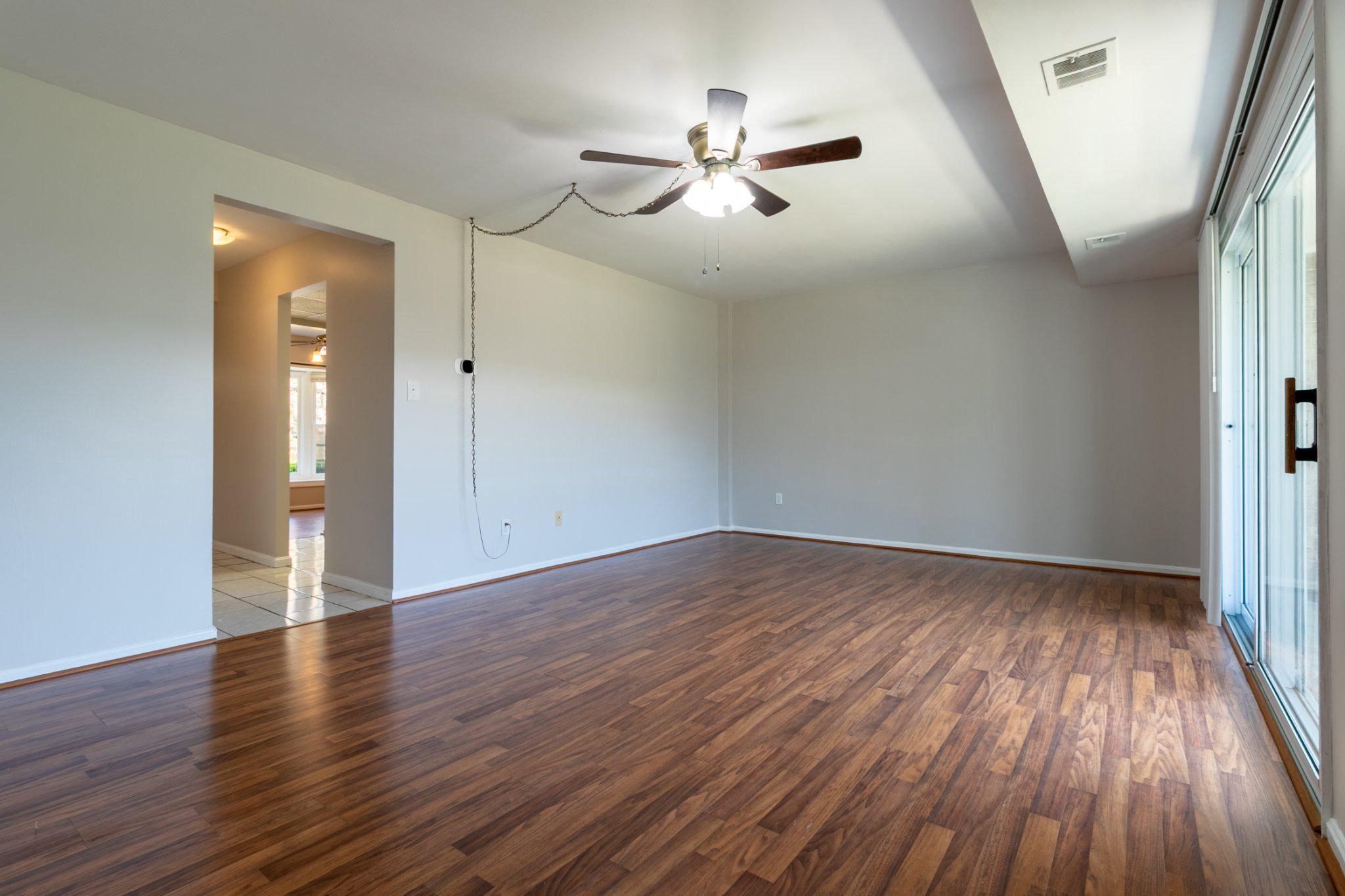 CHARLESTOWNE VILLAGE - Residential