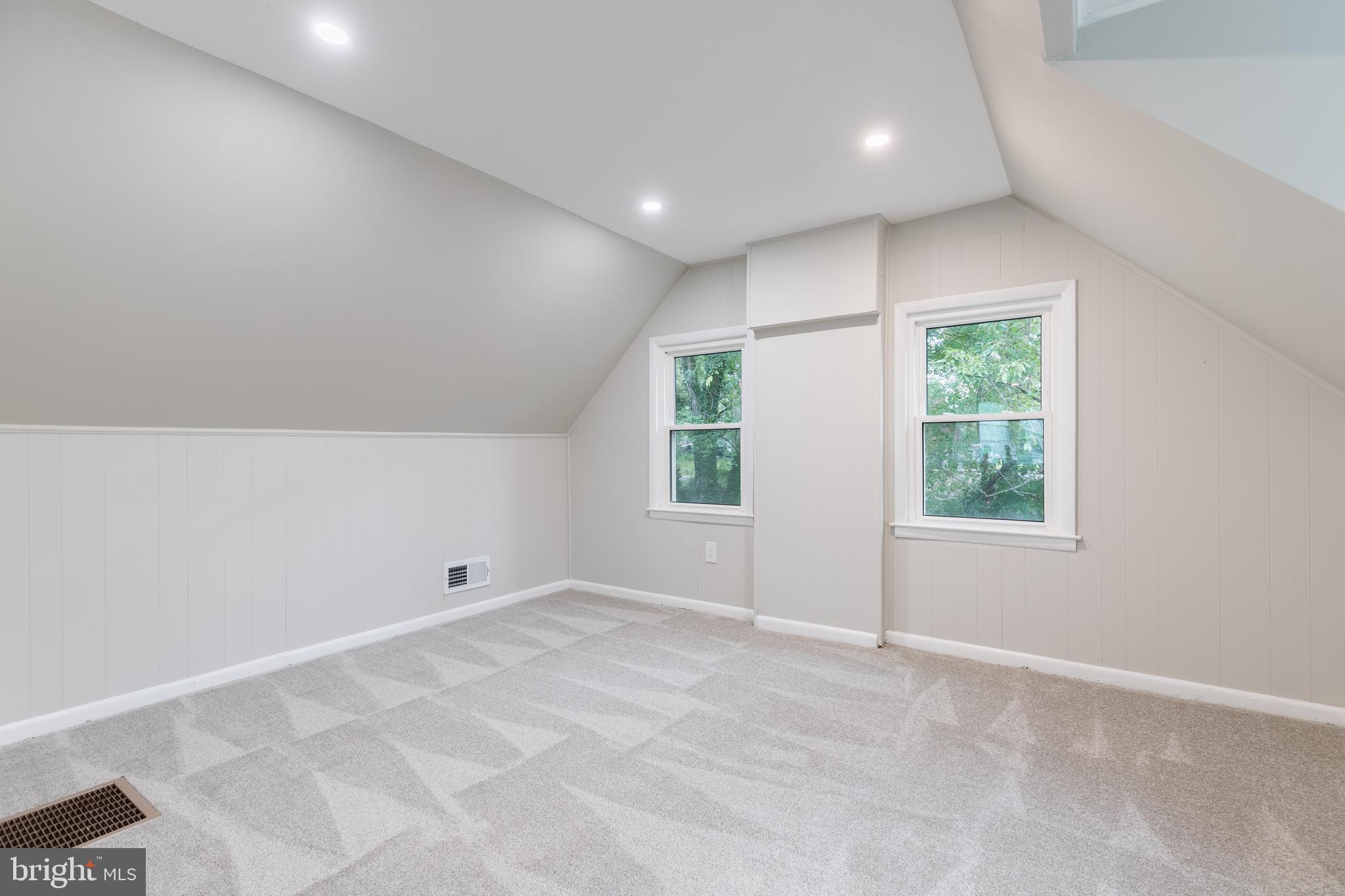 LOCHEARN - Residential