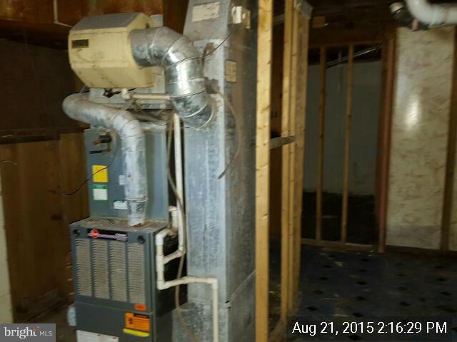 GWYNN OAK SUMMIT - Residential