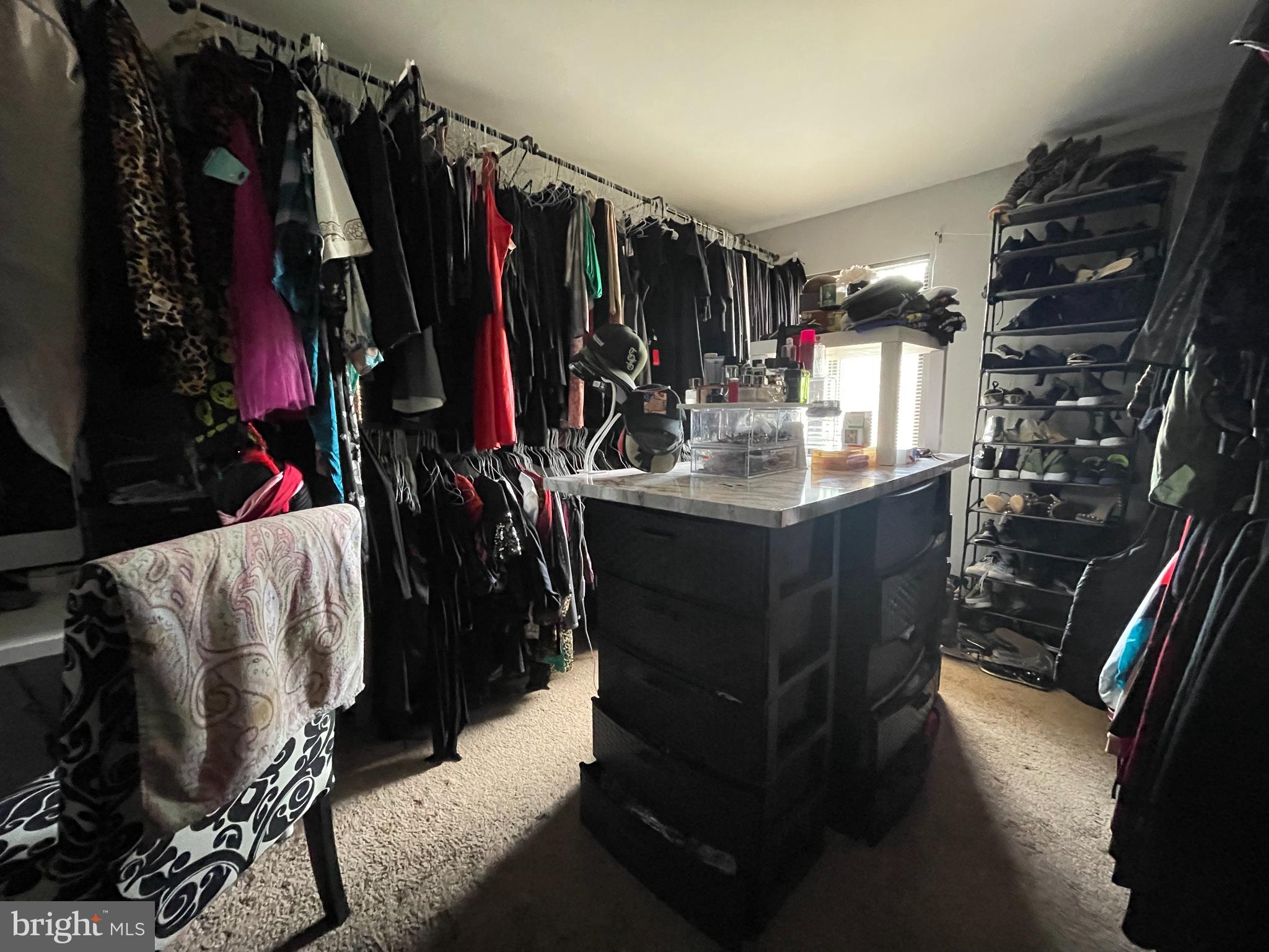 KING OF PRUSSIA - Residential Lease