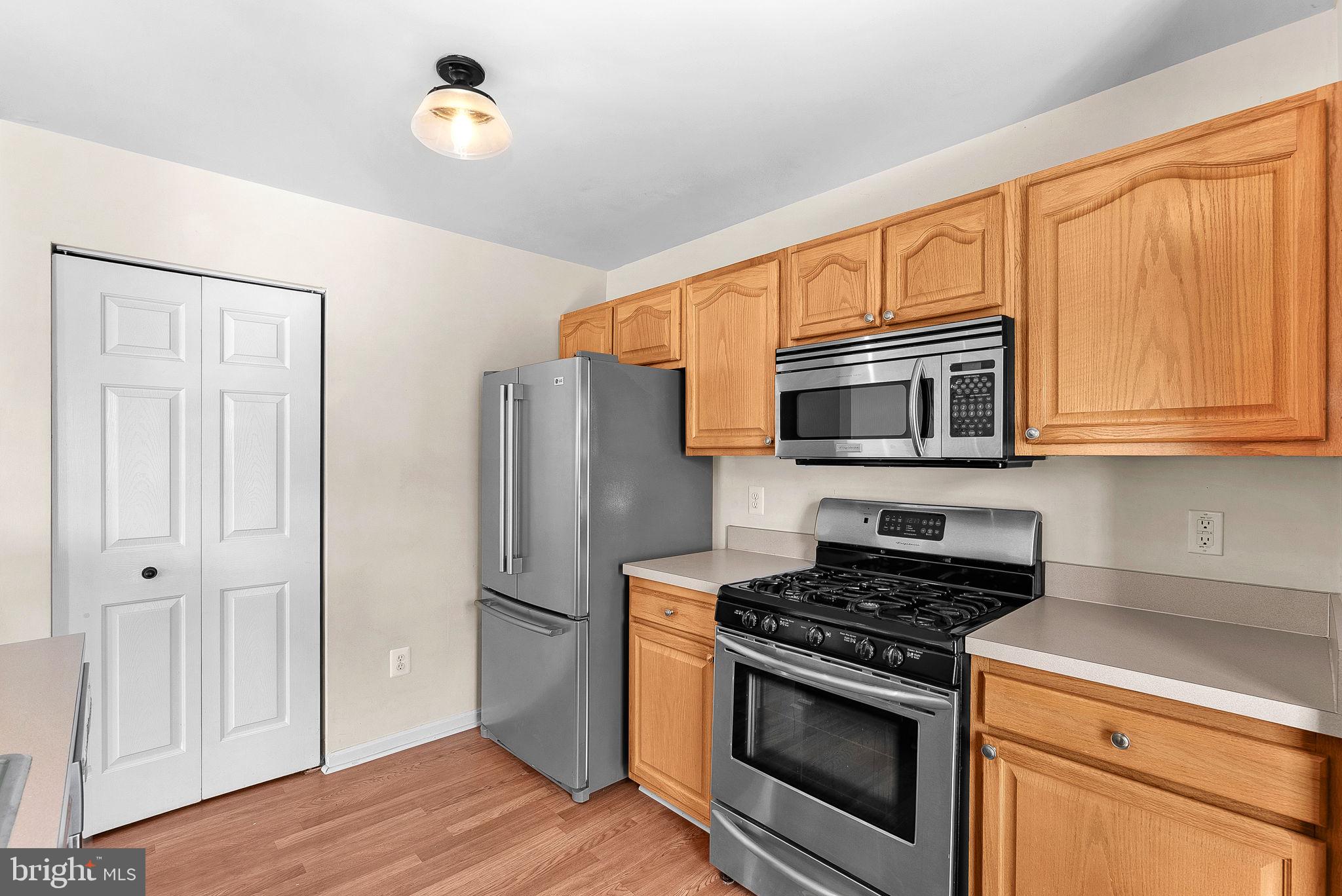 SANDERS MILL - Residential