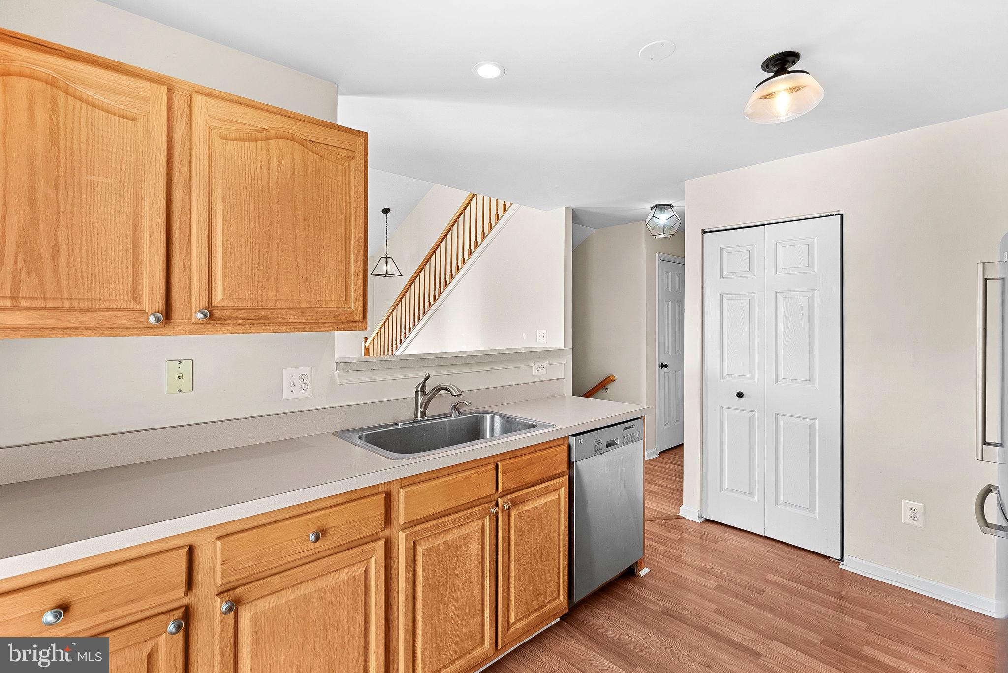 SANDERS MILL - Residential