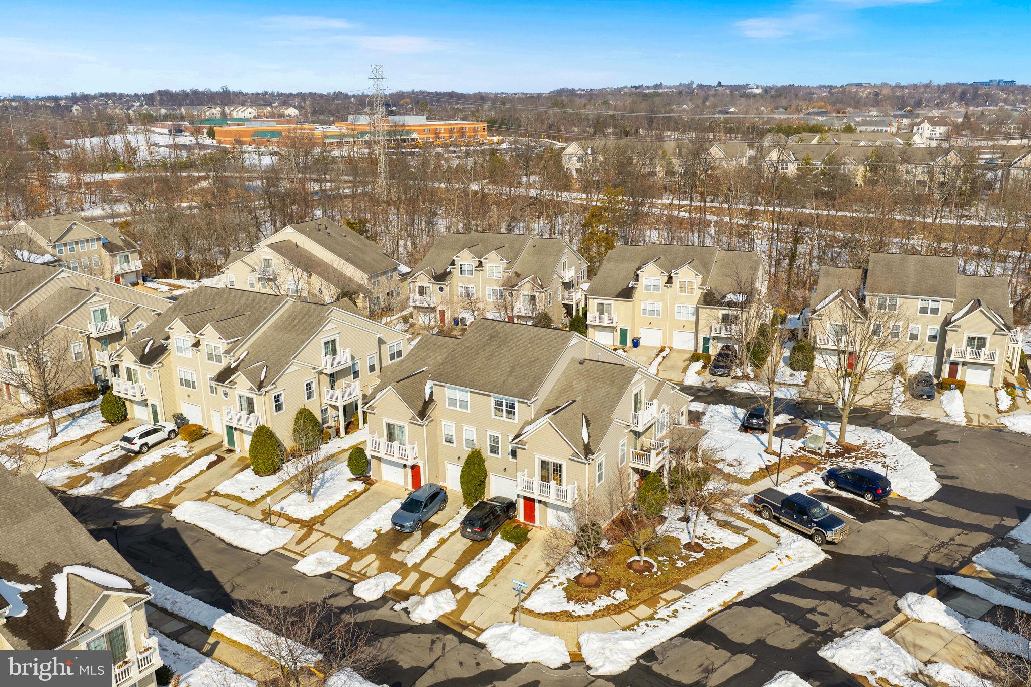 SANDERS MILL - Residential