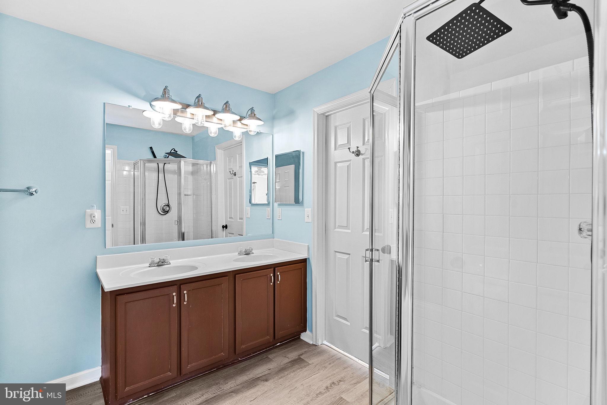 SANDERS MILL - Residential