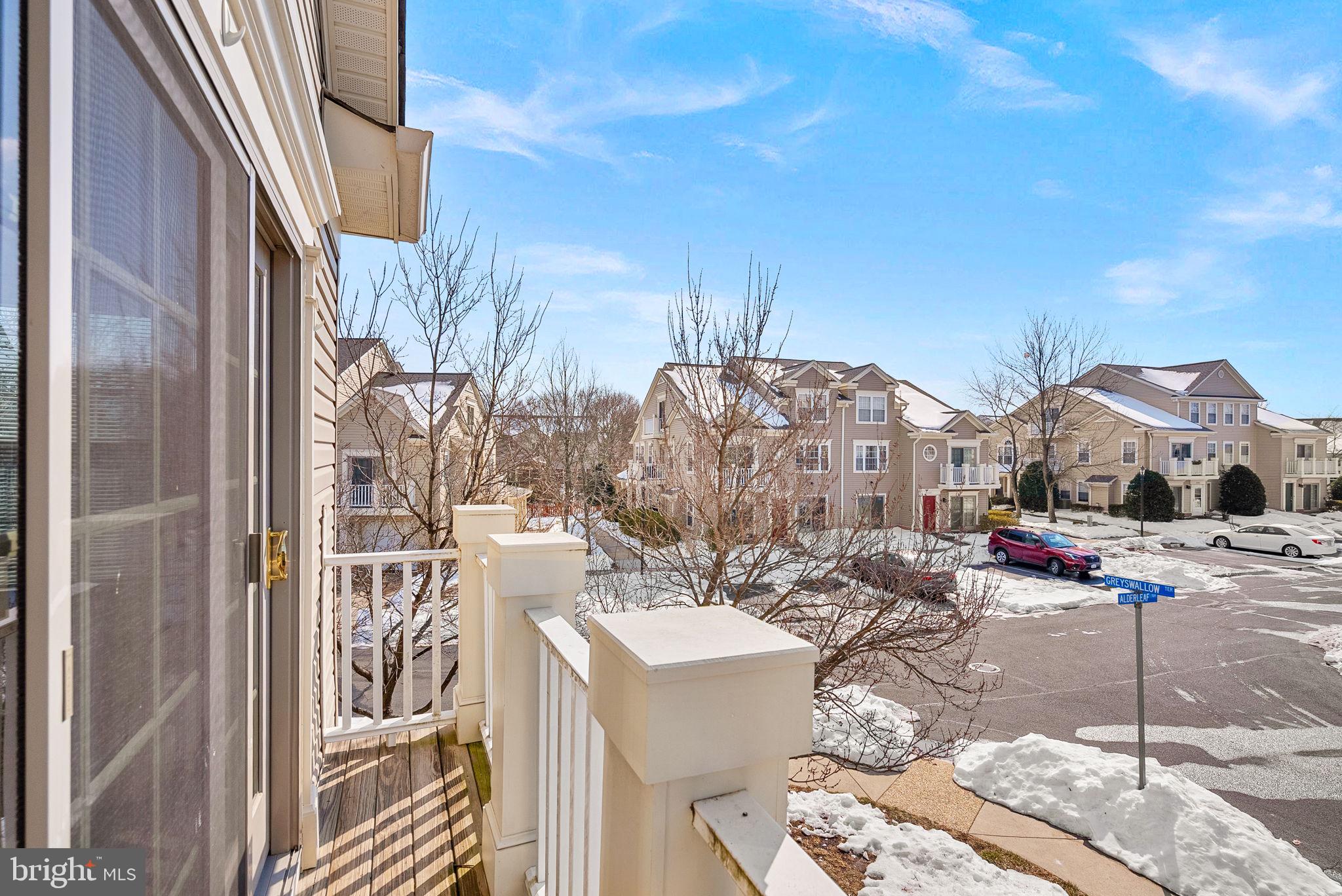 SANDERS MILL - Residential