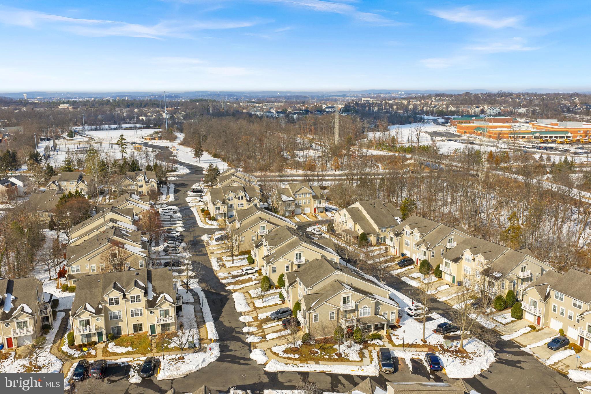 SANDERS MILL - Residential