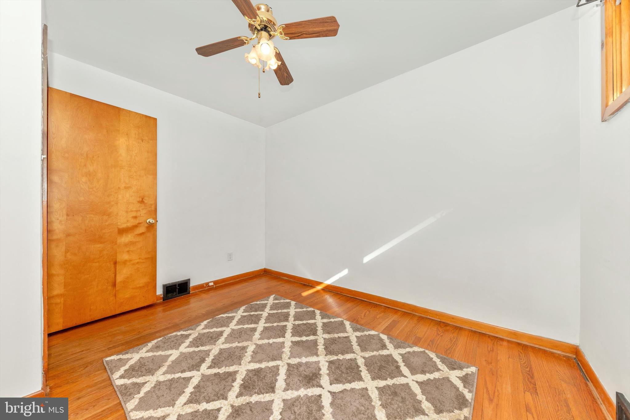 KENWOOD - Residential