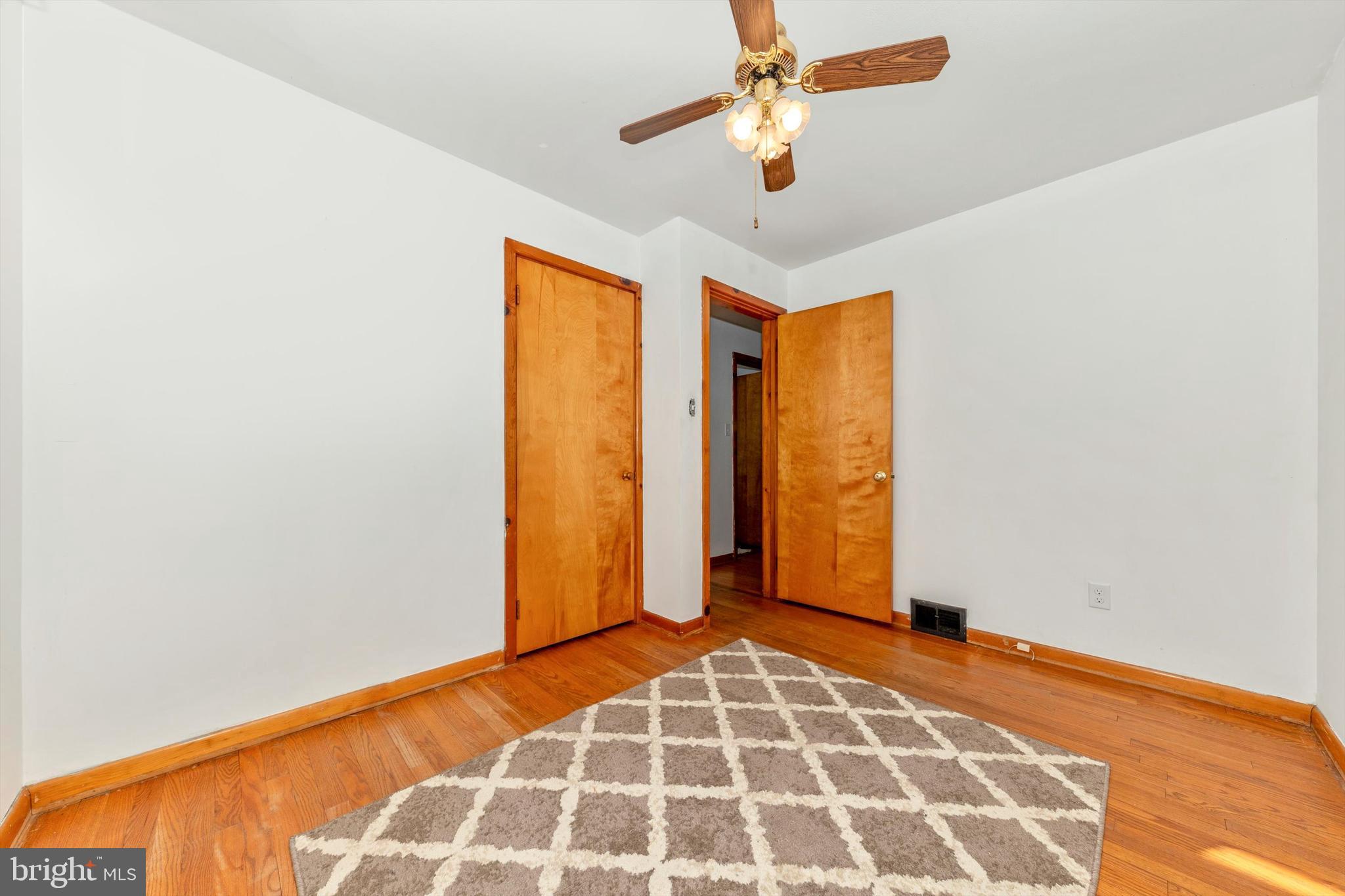 KENWOOD - Residential