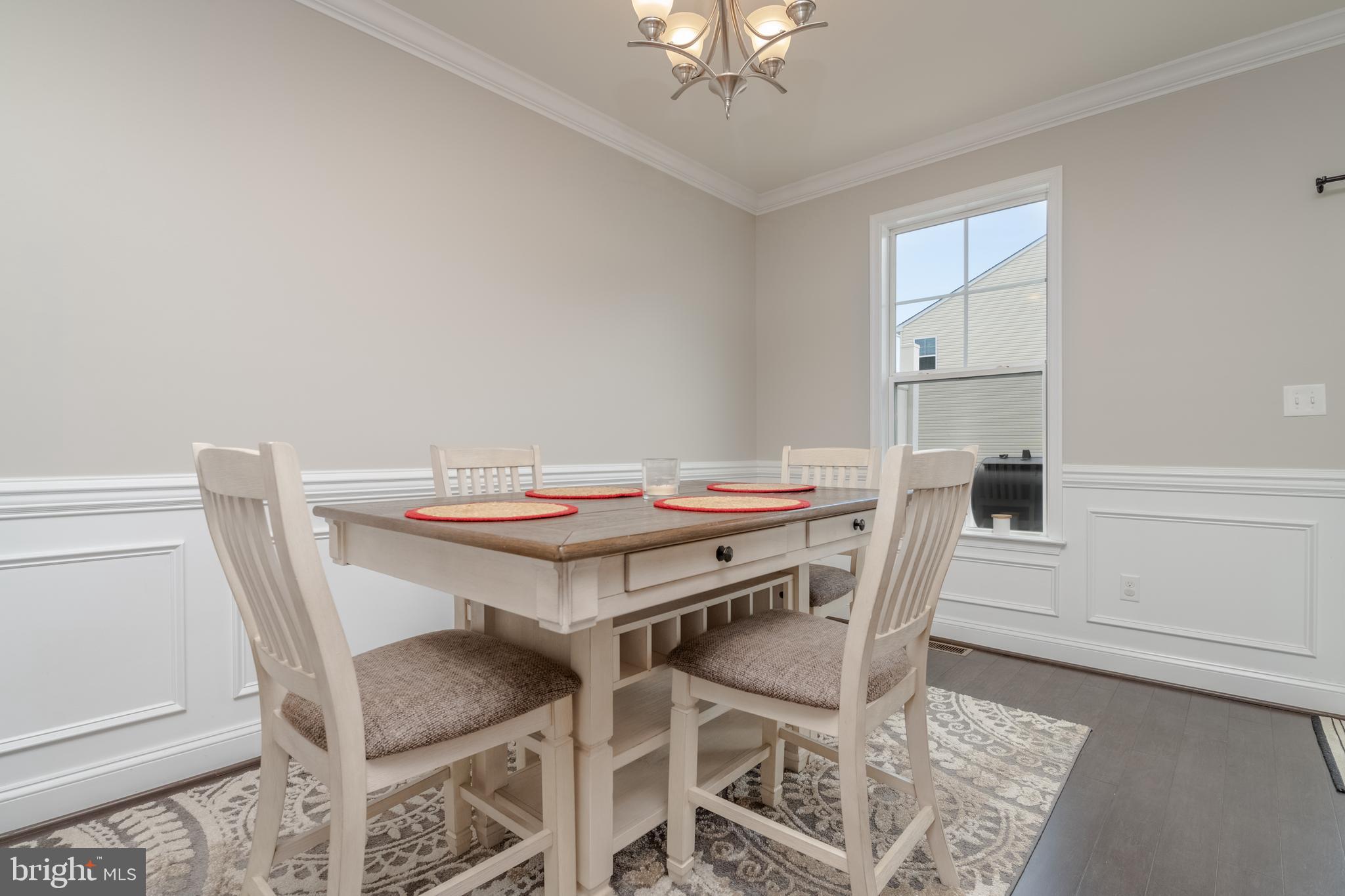 ELLENDALE - Residential